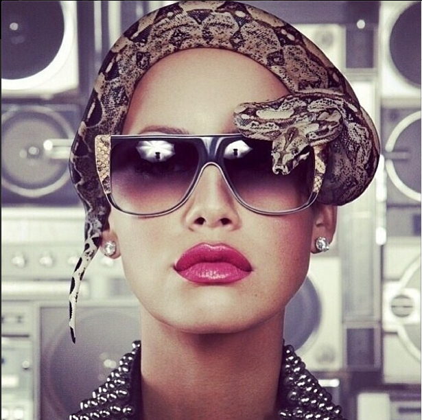 Muva Is Ridiculously Fly!