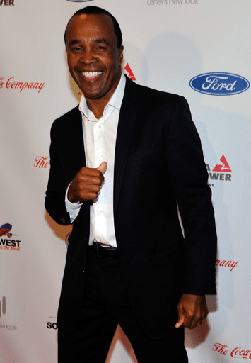 Sugar Ray Leonard Steps Out