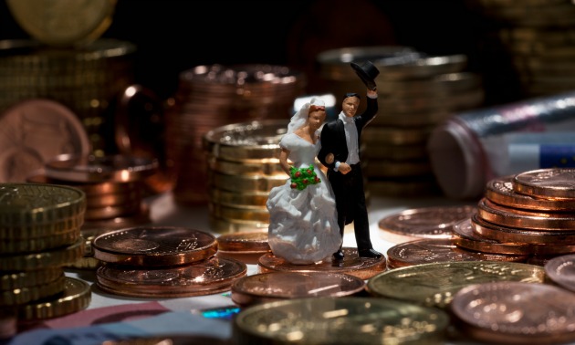 money-newlyweds