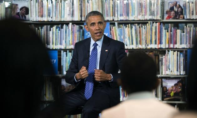 Obama In A Library