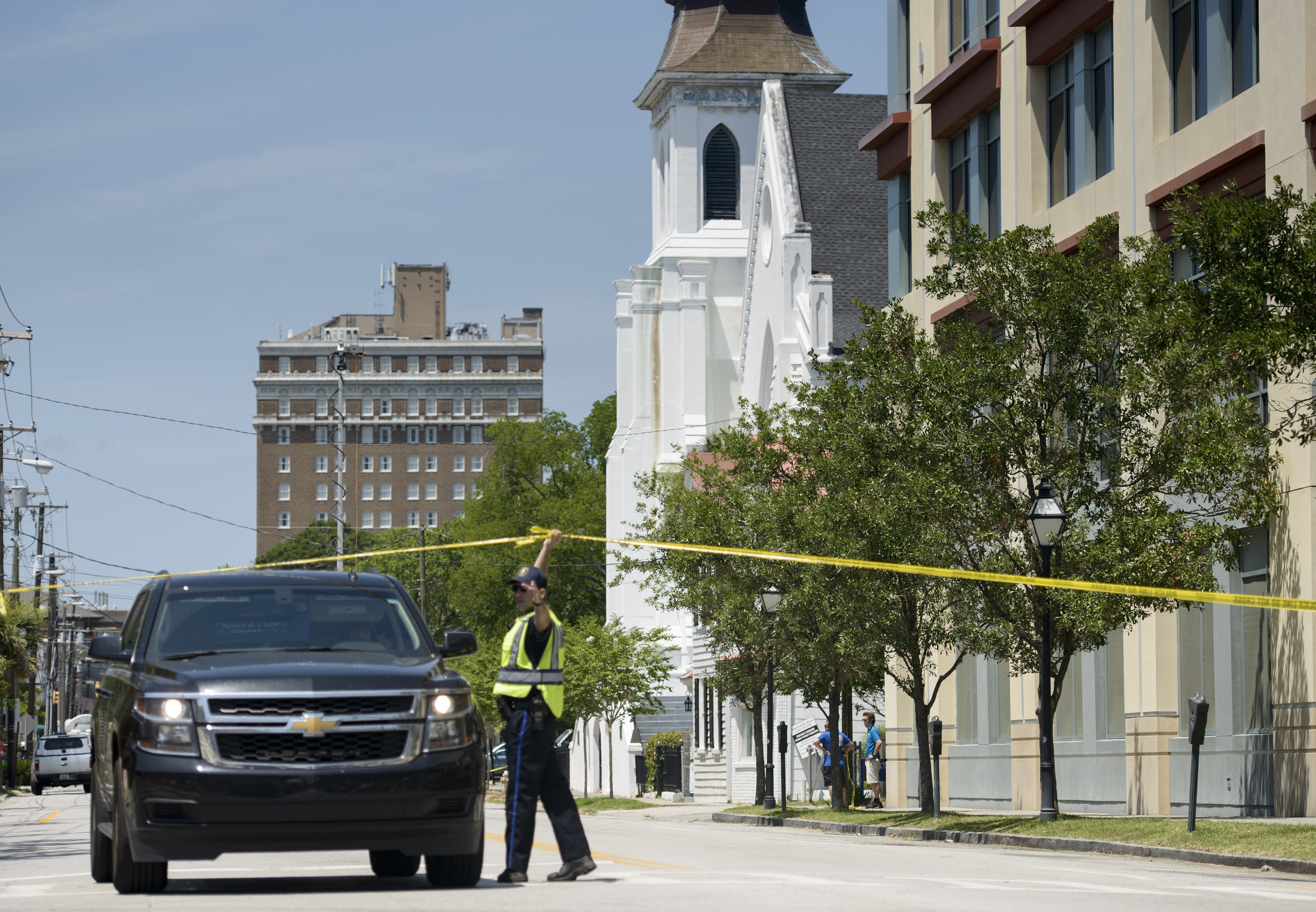 US-SHOOTING-CHARLESTON