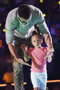 Riley And Steph Curry 2015 Kids Choice Awards