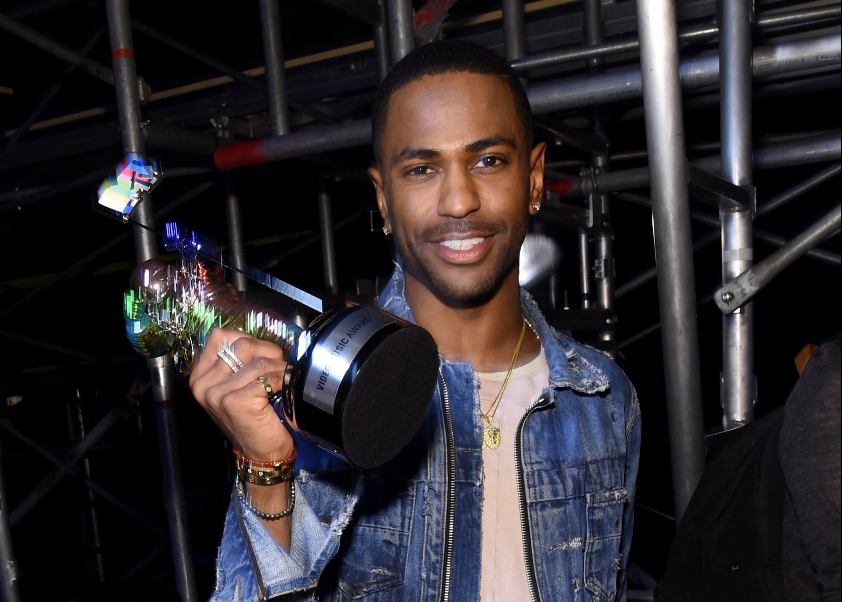 2015 MTV Video Music Awards - Backstage And Audience
