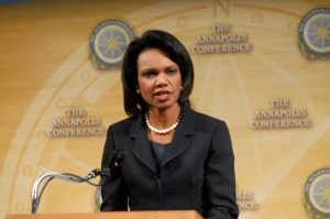Secretary of State Condoleezza Rice makes a closing...