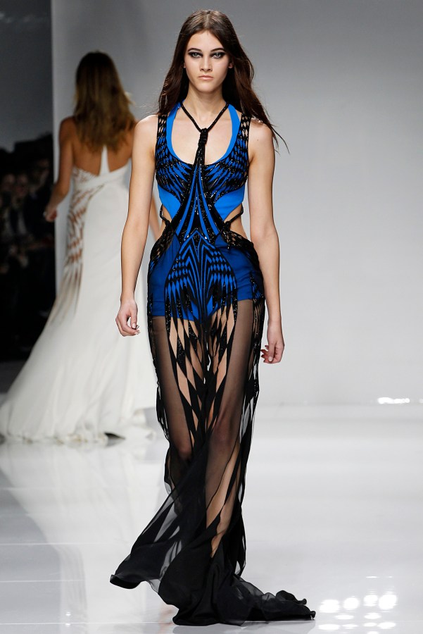 Versace : Runway - Paris Fashion Week - Haute Couture Spring Summer 2016