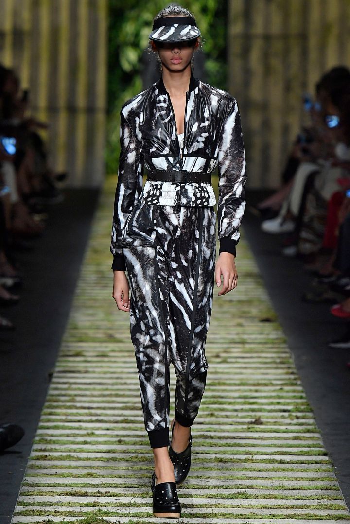 MAX MARA