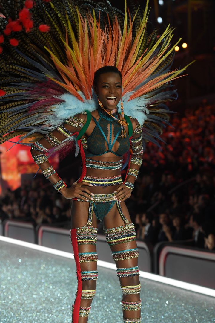 MARIA BORGES