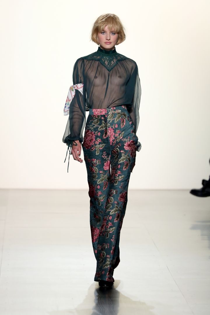 TADASHI SHOJI