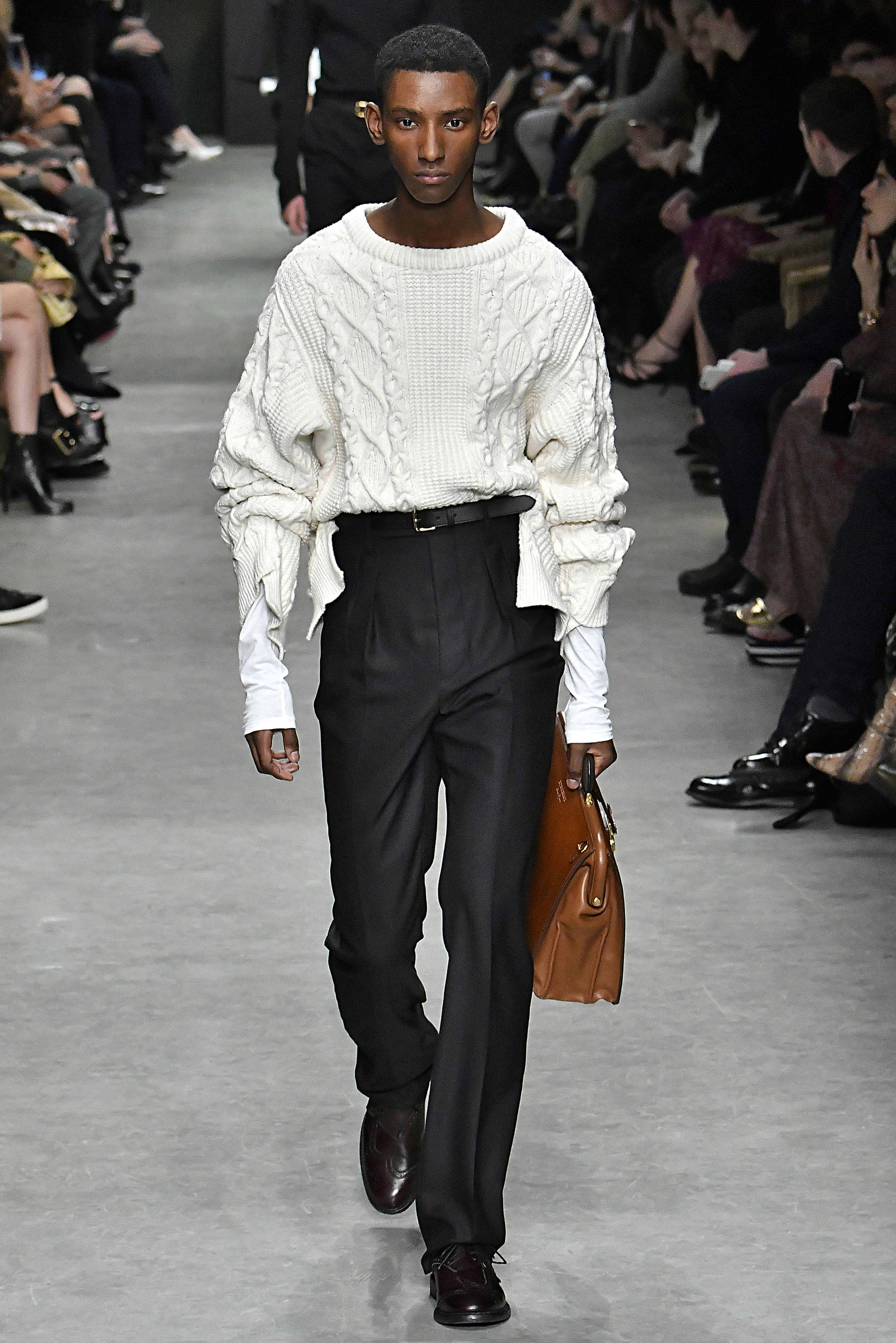Burberry - Runway - LFW February 2017
