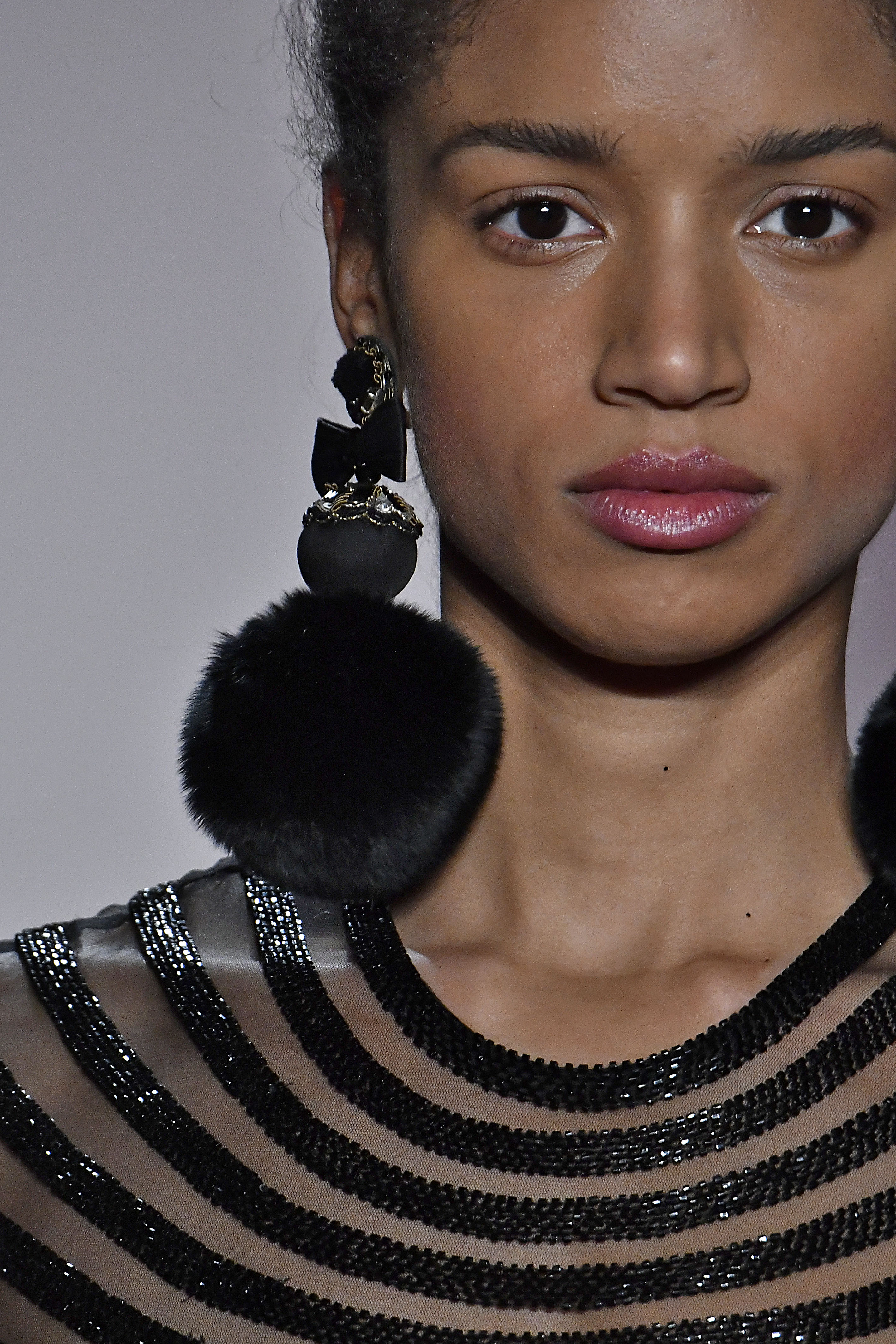 Naeem Khan - Runway - February 2017 - New York Fashion Week