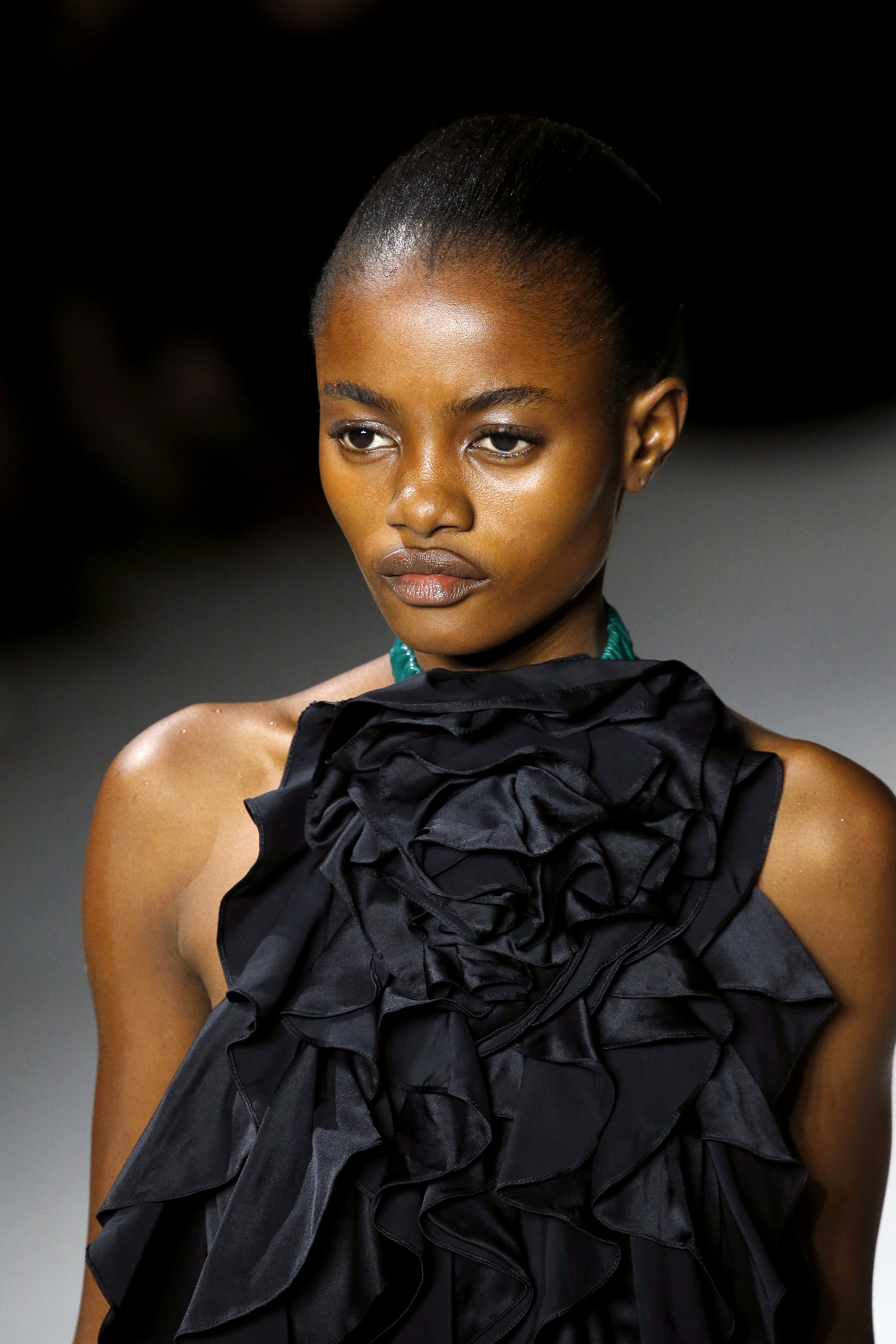 Saint Laurent : Runway - Paris Fashion Week Womenswear Fall/Winter 2017/2018