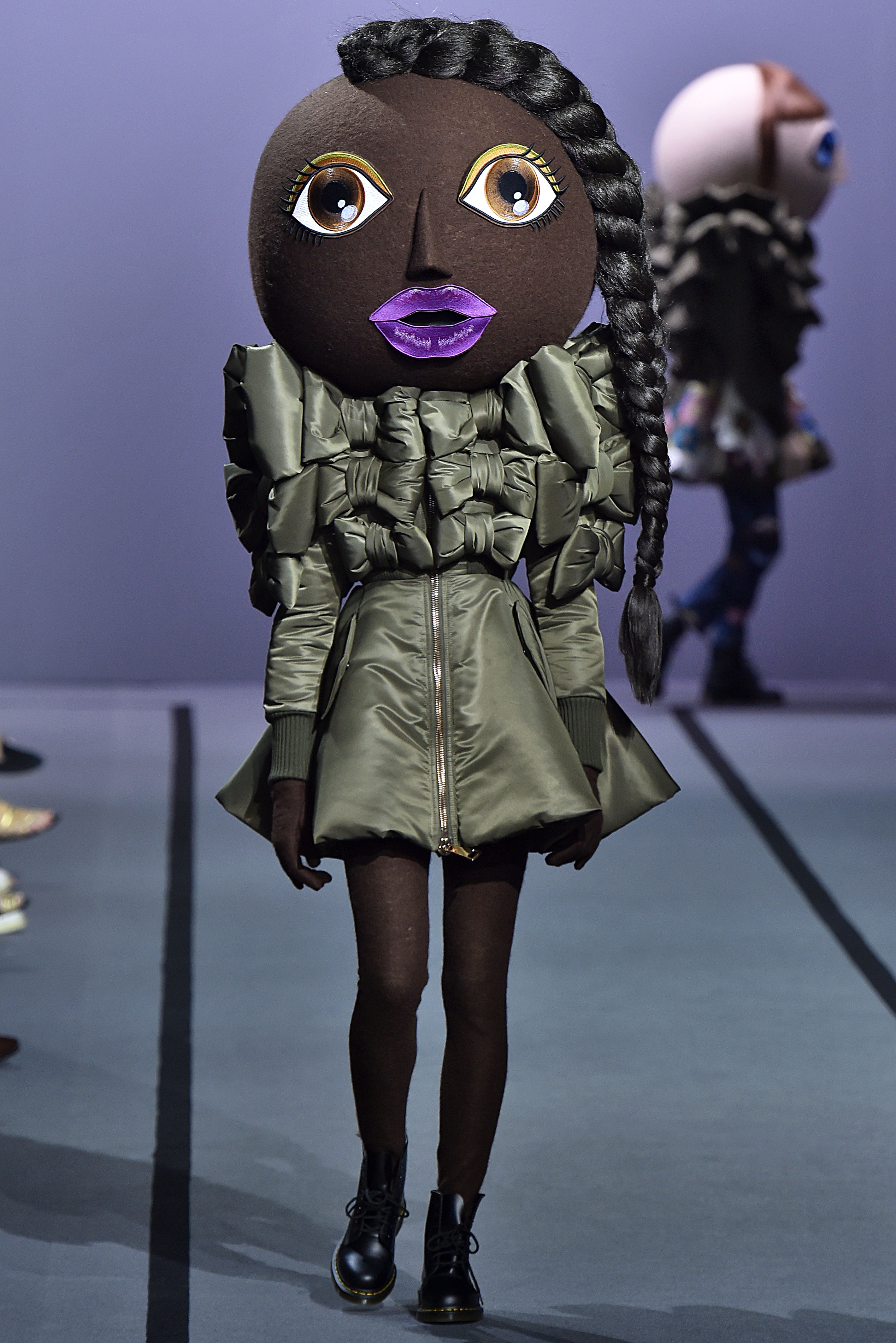 Viktor & Rolf : Runway - Paris Fashion Week - Haute Couture Fall/Winter 2017-2018