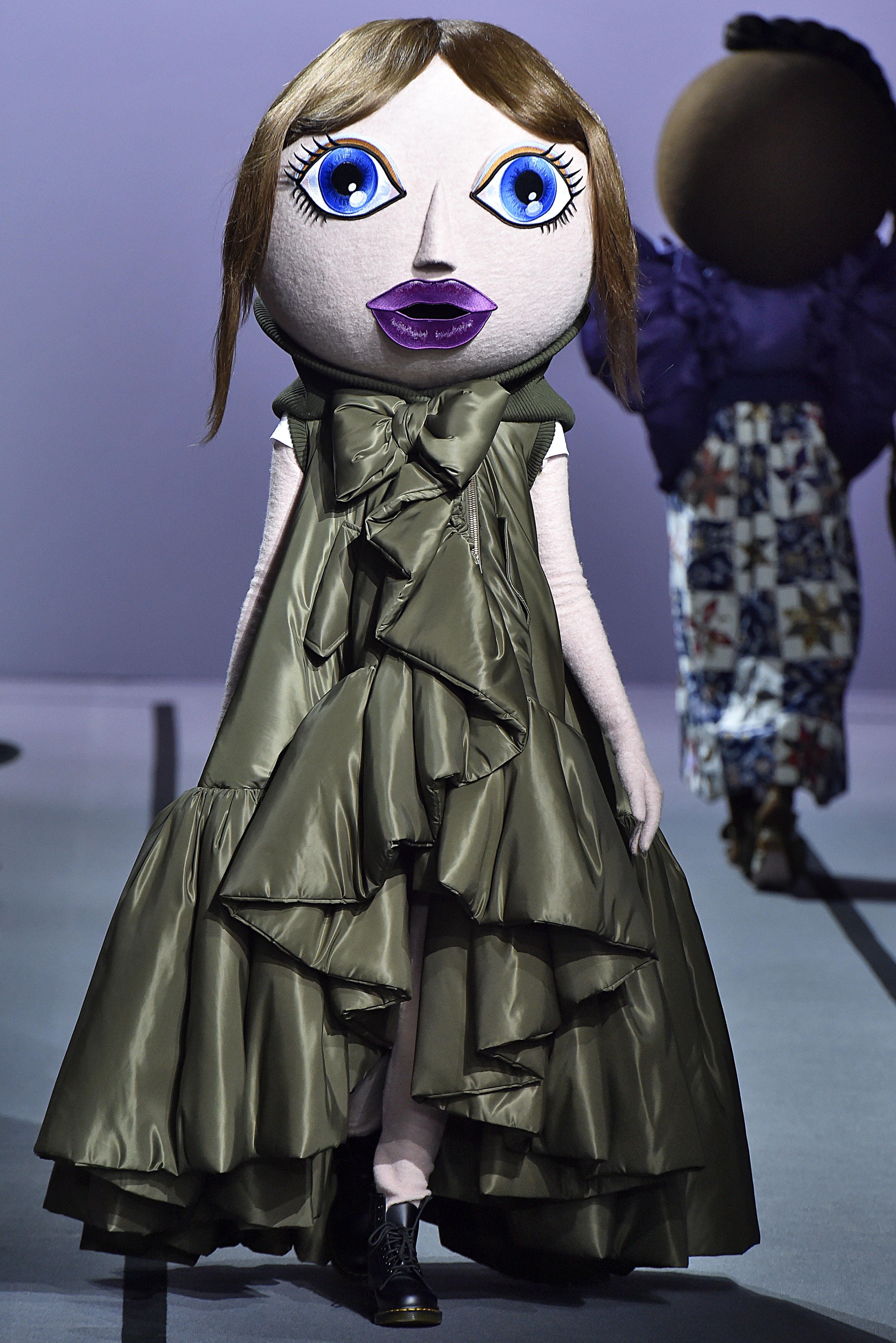 Viktor & Rolf : Runway - Paris Fashion Week - Haute Couture Fall/Winter 2017-2018