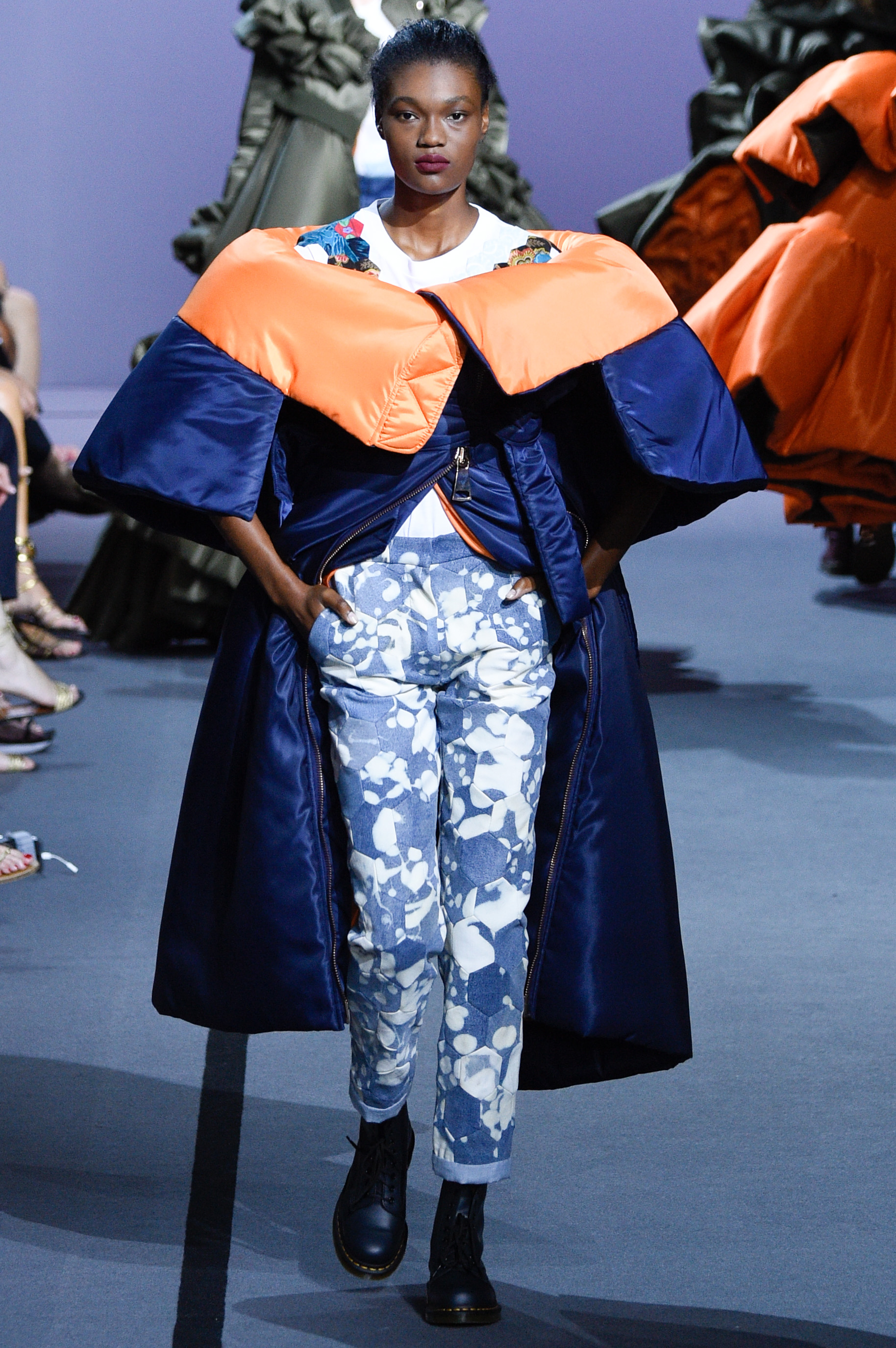 Viktor & Rolf : Runway - Paris Fashion Week - Haute Couture Fall/Winter 2017-2018