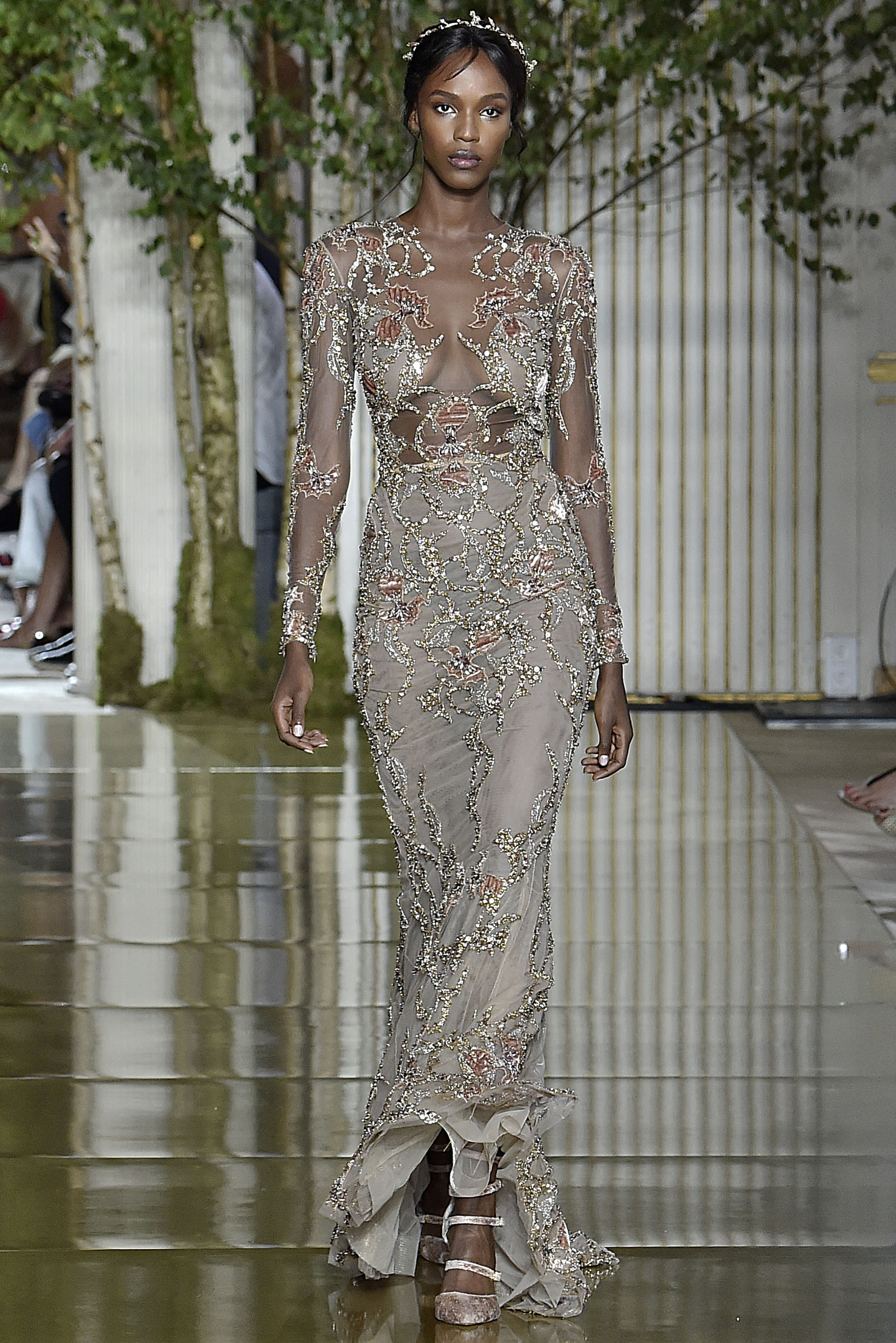 Zuhair Murad : Runway - Paris Fashion Week - Haute Couture Fall/Winter 2017-2018