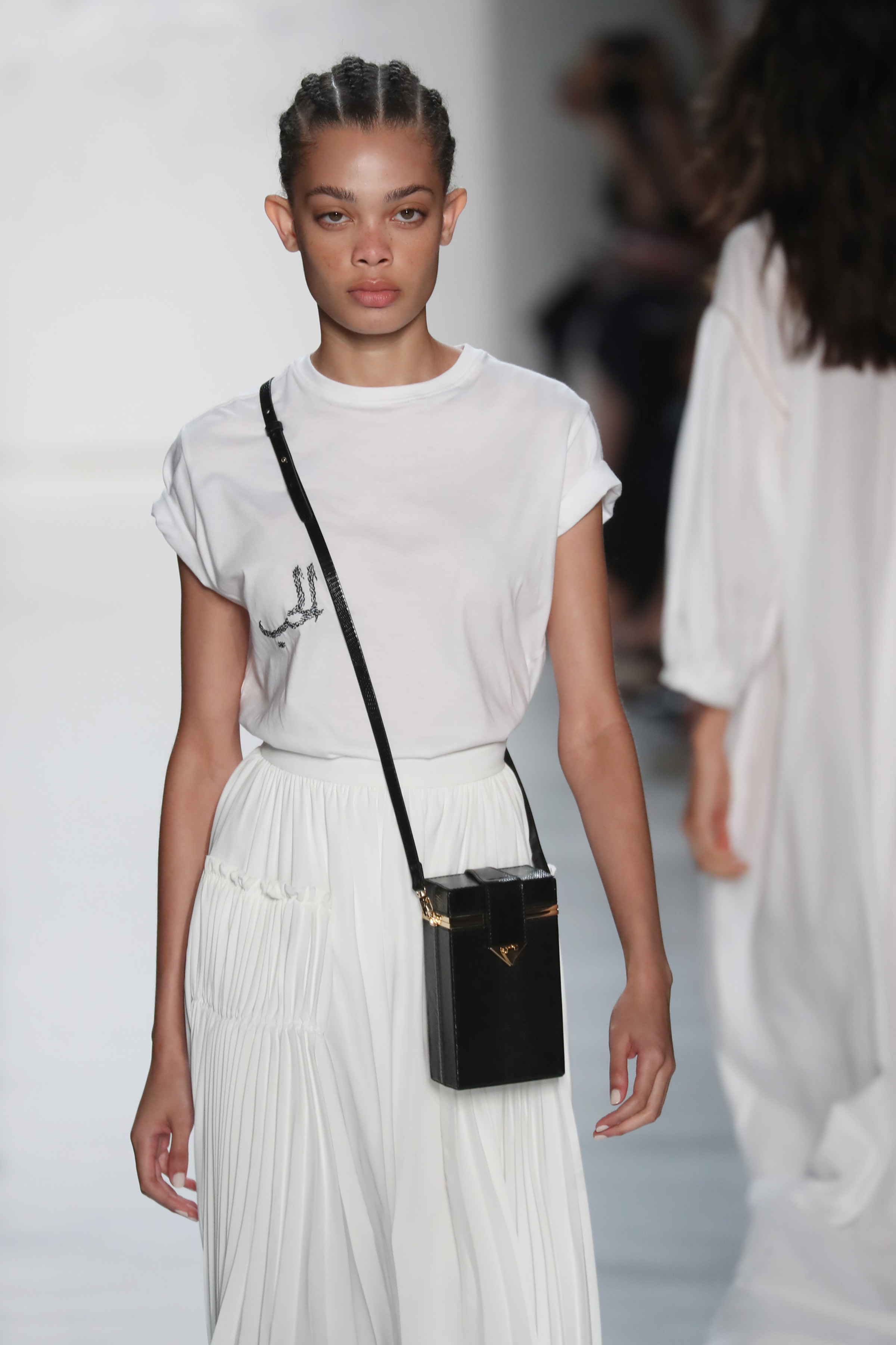 Noon By Noor - Runway - September 2017 - New York Fashion Week: The Shows