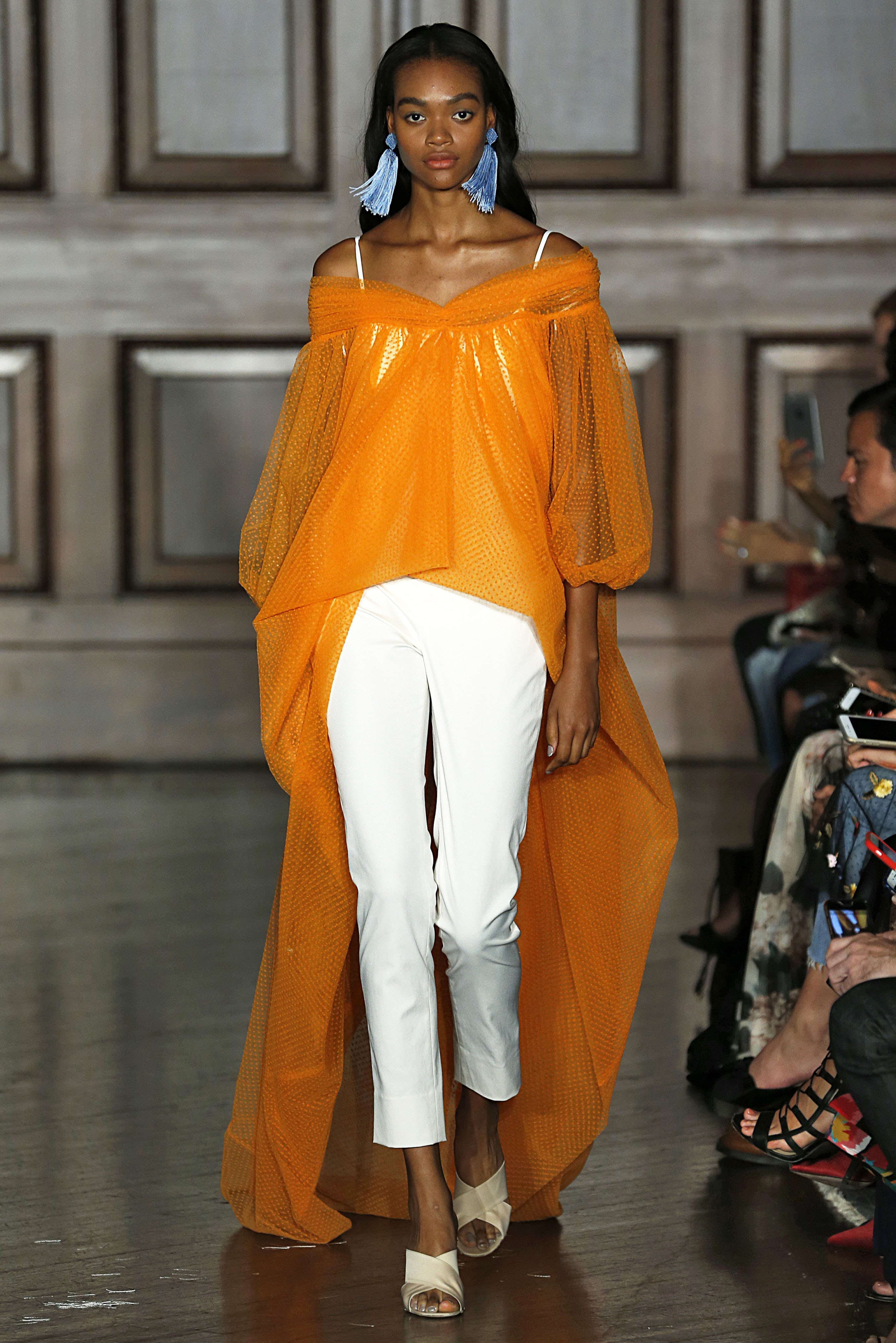 Sachin & Babi - Runway - September 2017 - New York Fashion Week