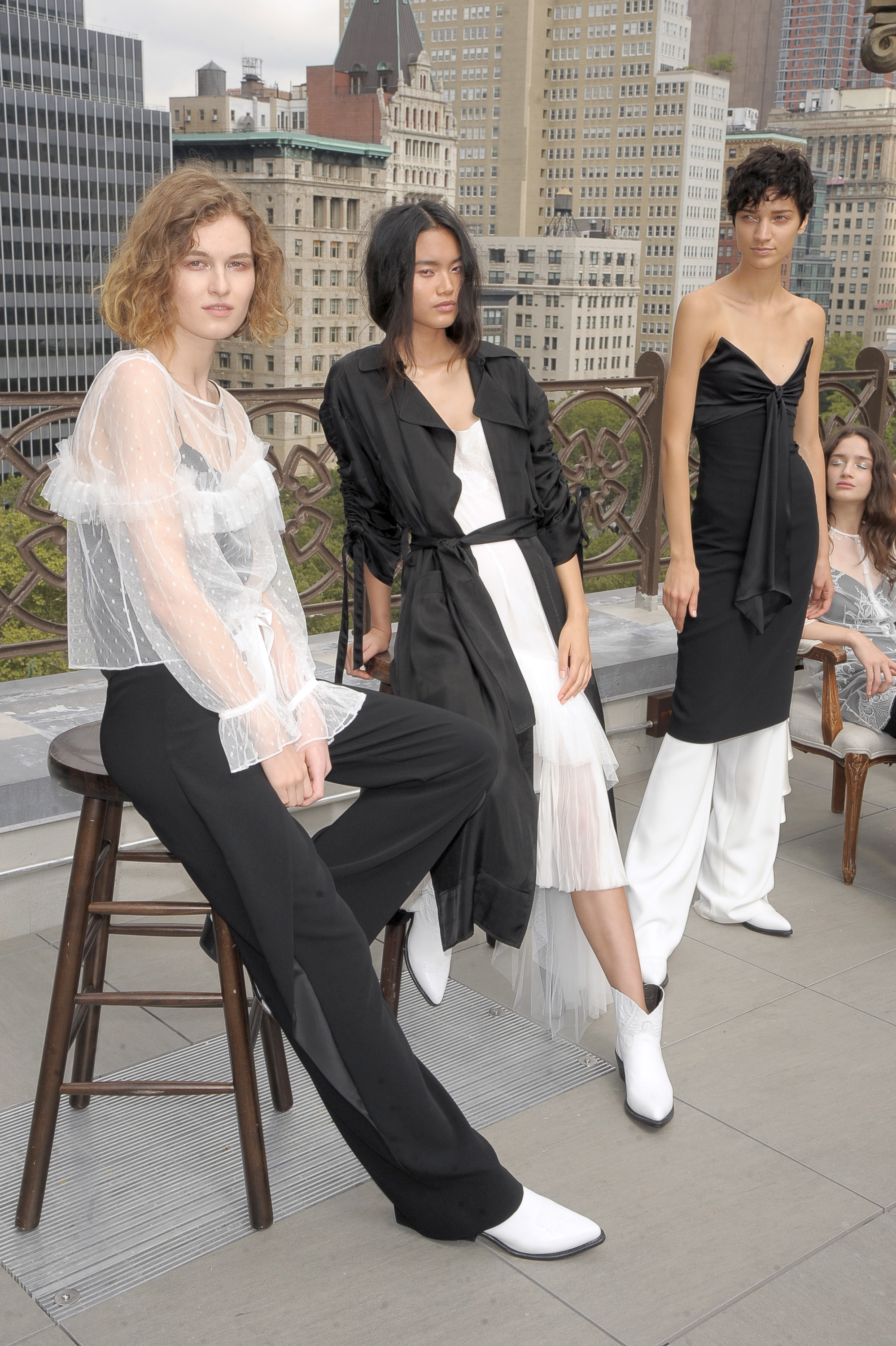 Cinq A Sept - Presentation - September 2017 - New York Fashion Week: The Shows