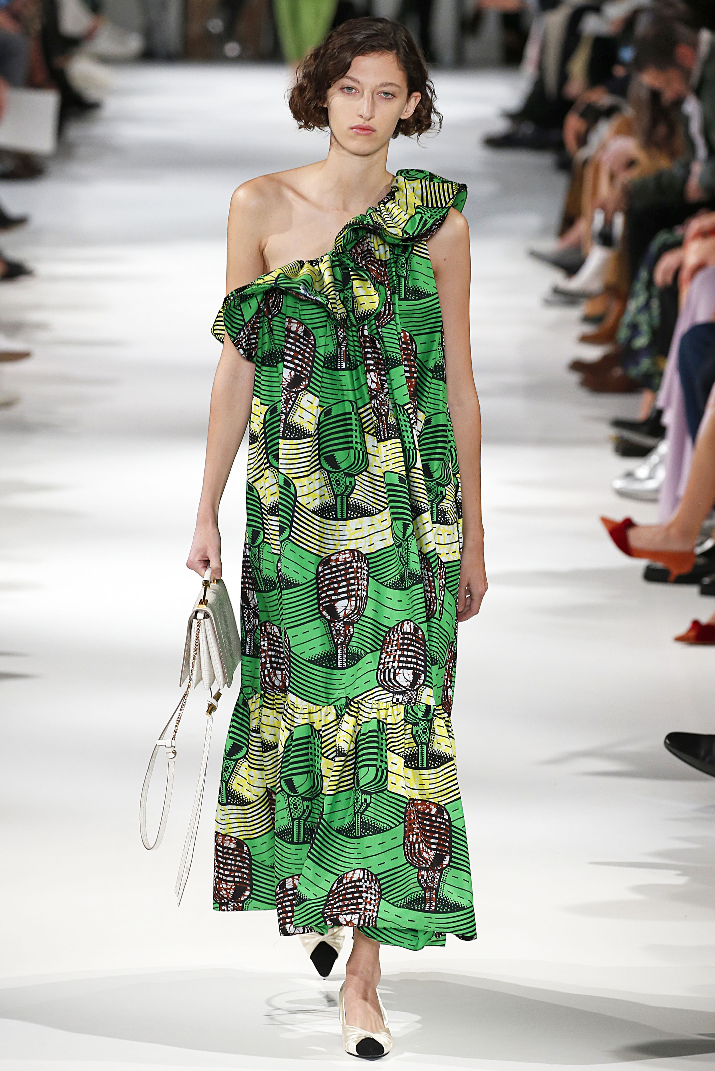 Stella McCartney : Runway - Paris Fashion Week Womenswear Spring/Summer 2018