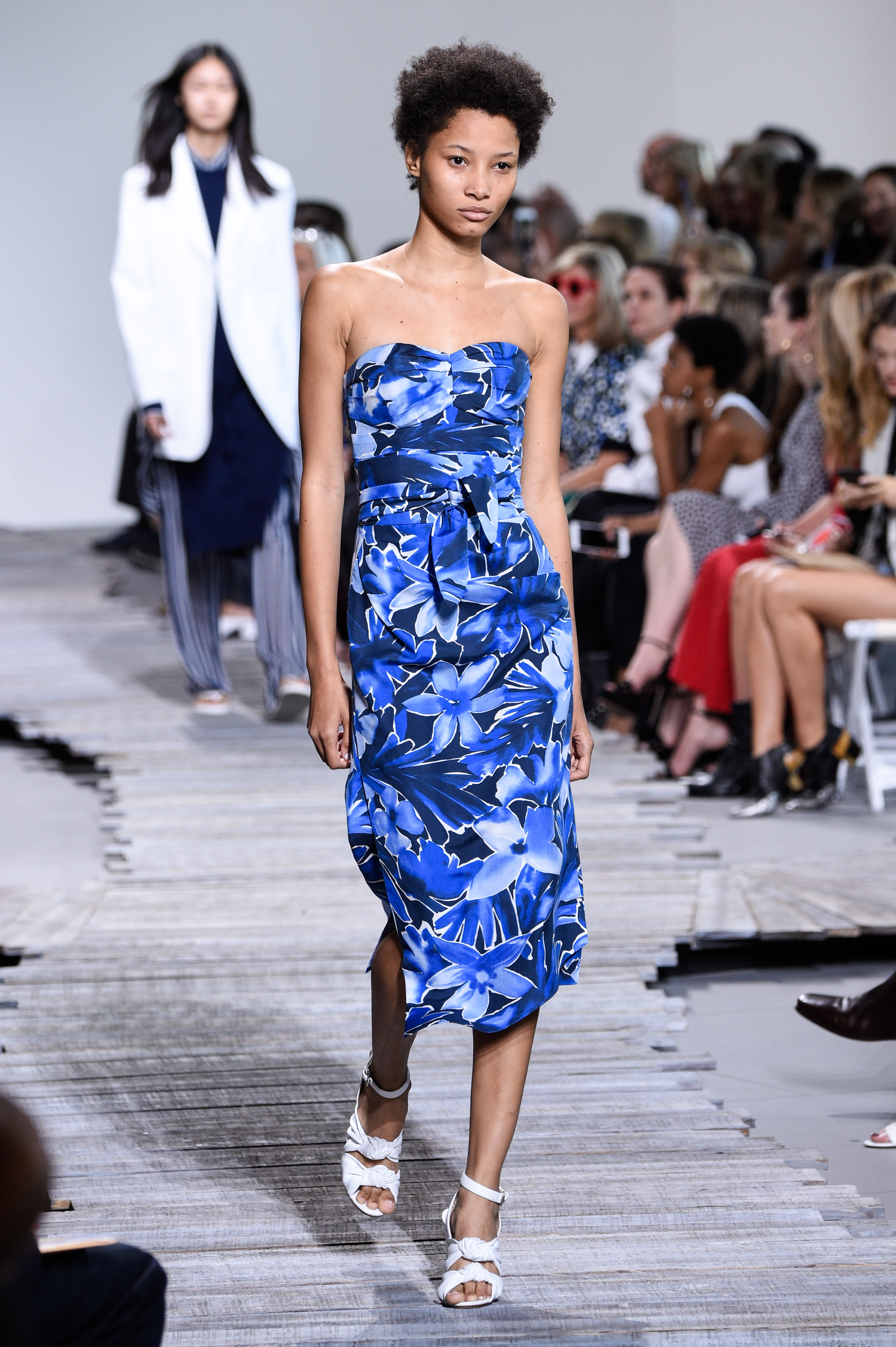 Michael Kors - Runway - September 2017 - New York Fashion Week