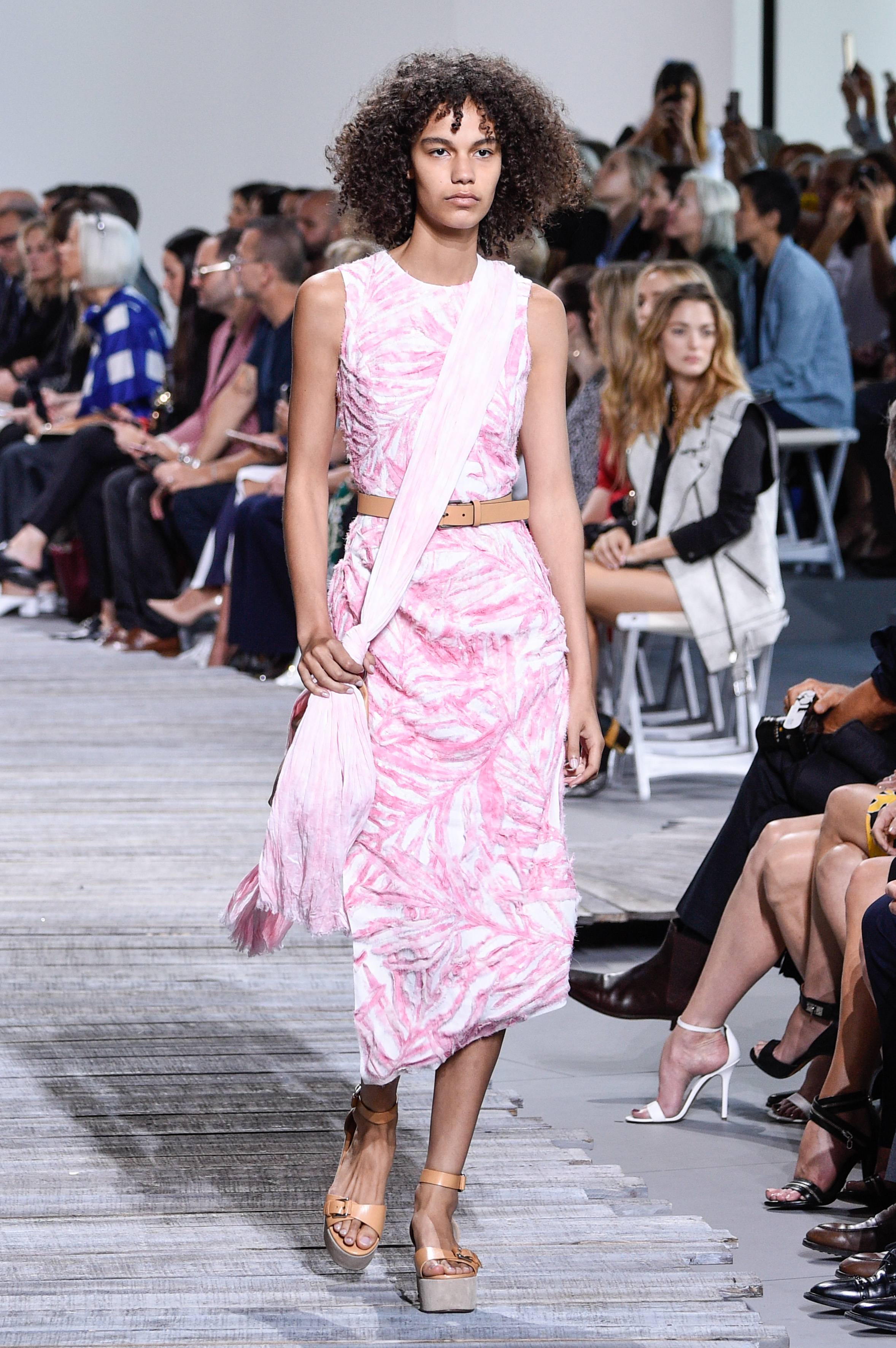 Michael Kors - Runway - September 2017 - New York Fashion Week