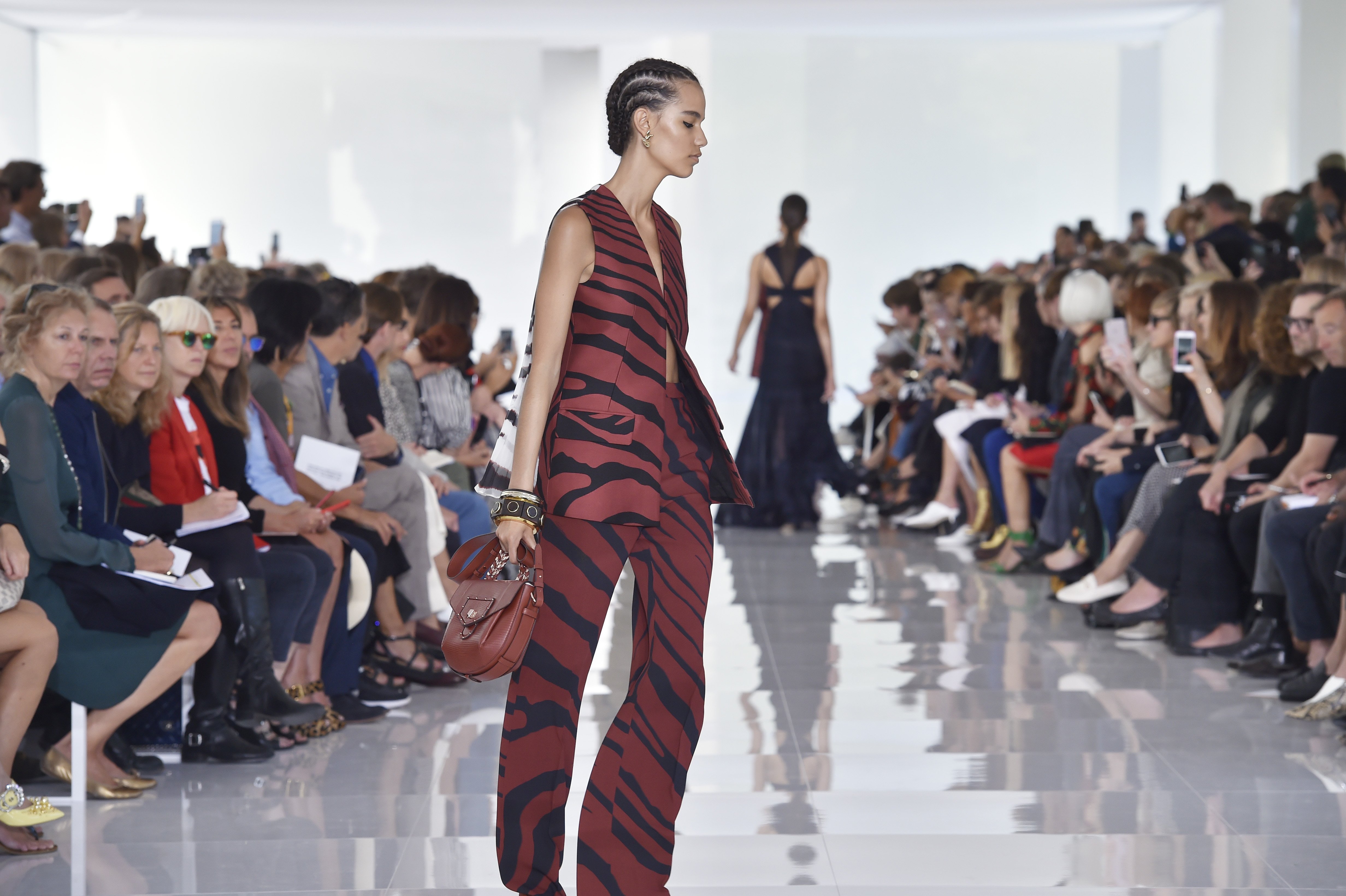 Roberto Cavalli - Runway RTW - Spring 2018 - Milan Fashion Week