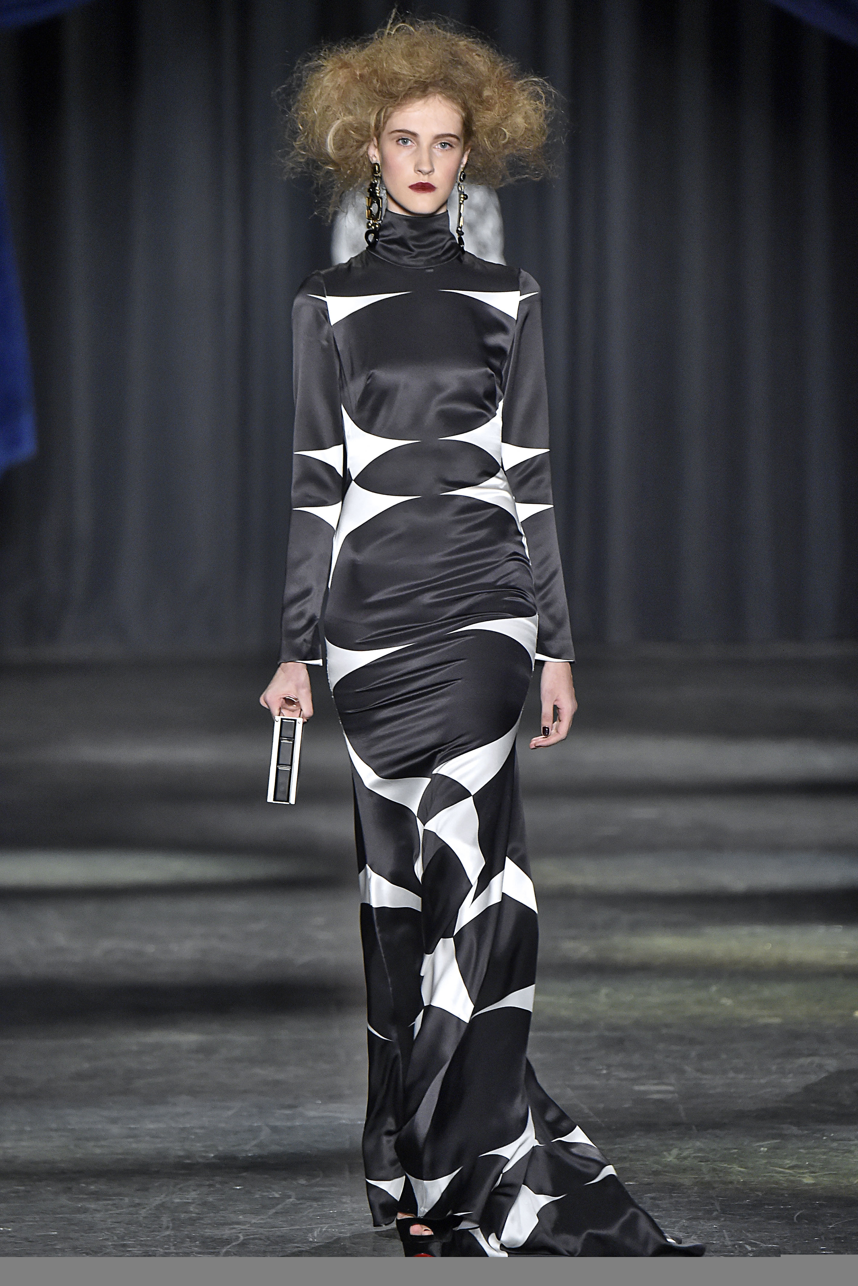 Naeem Khan - Runway - Fall 2016 New York Fashion Week