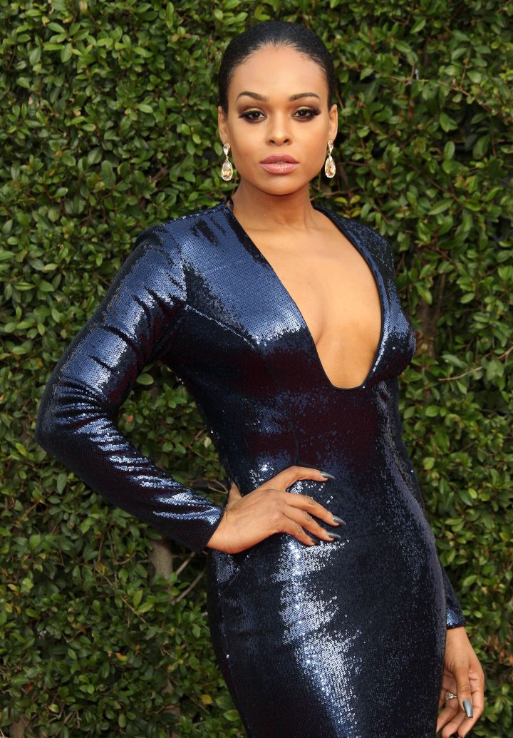 SLEEK AND CHIC