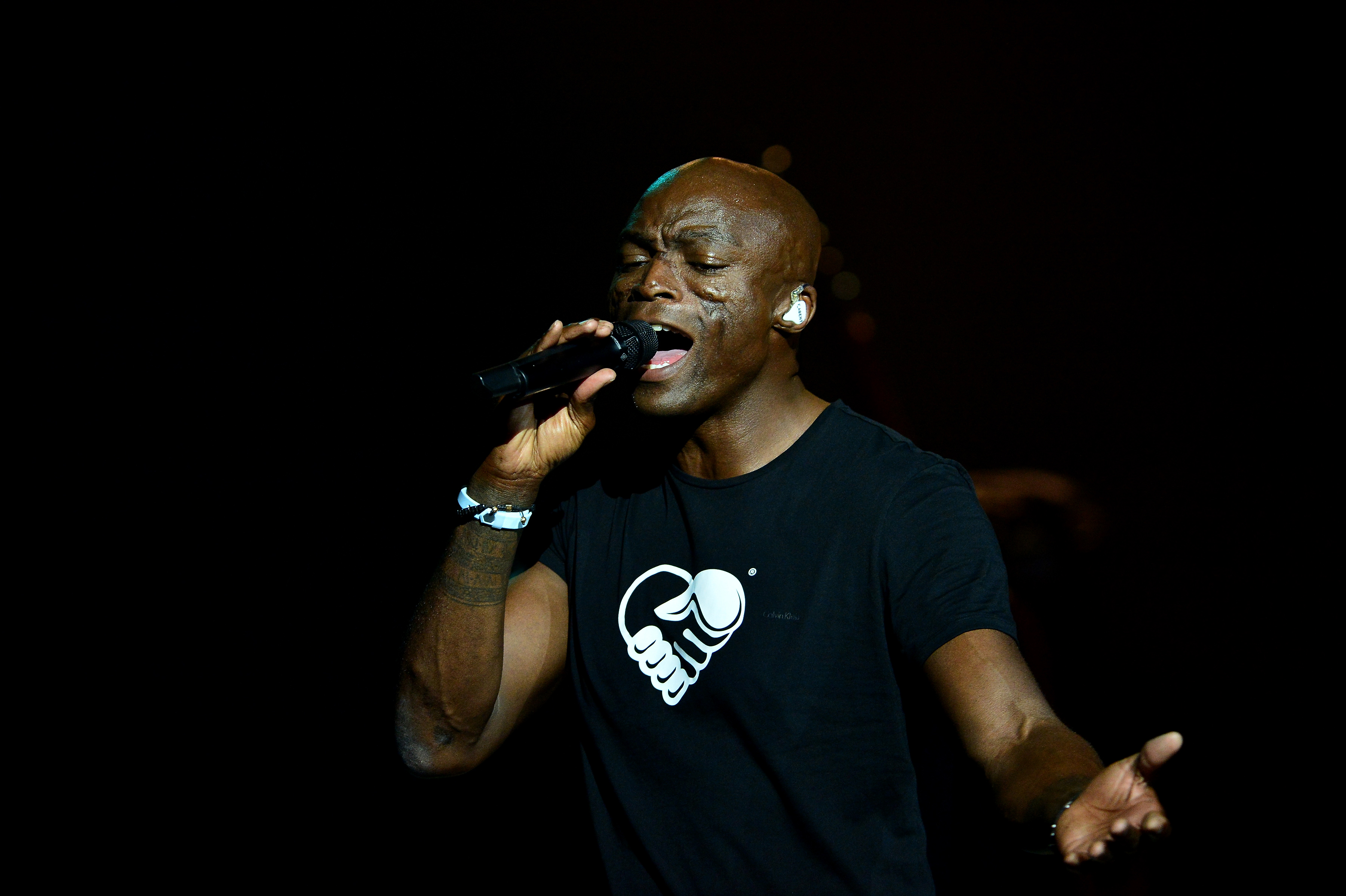 Seal performs onstage at Hard Rock Live!