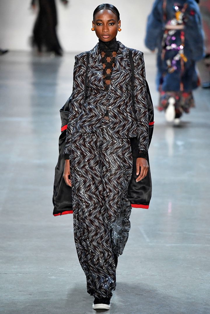 VIVIENNE TAM