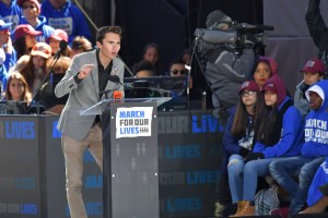 US-SCHOOL-SHOOTING-PROTEST-POLITICS