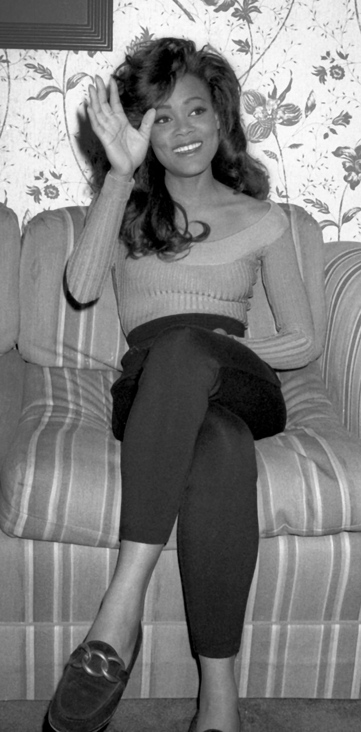 Robin Givens
