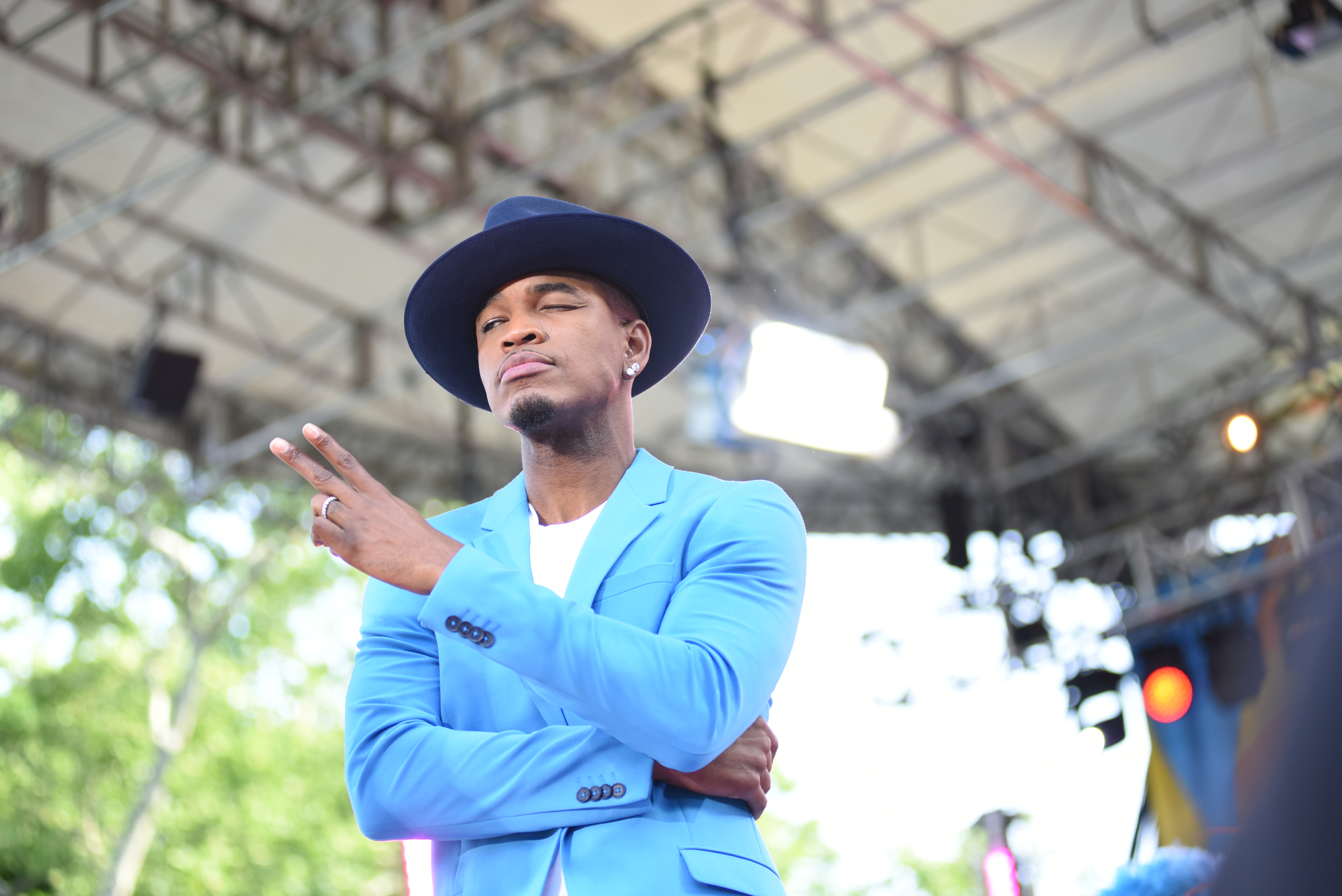 NE-YO
