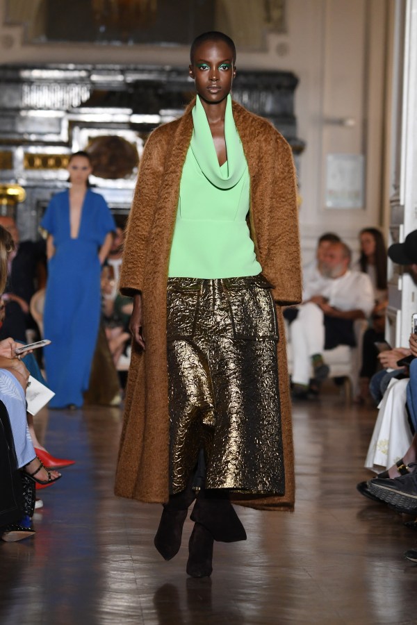 Valentino : Runway - Paris Fashion Week - Haute Couture Fall Winter 2018/2019