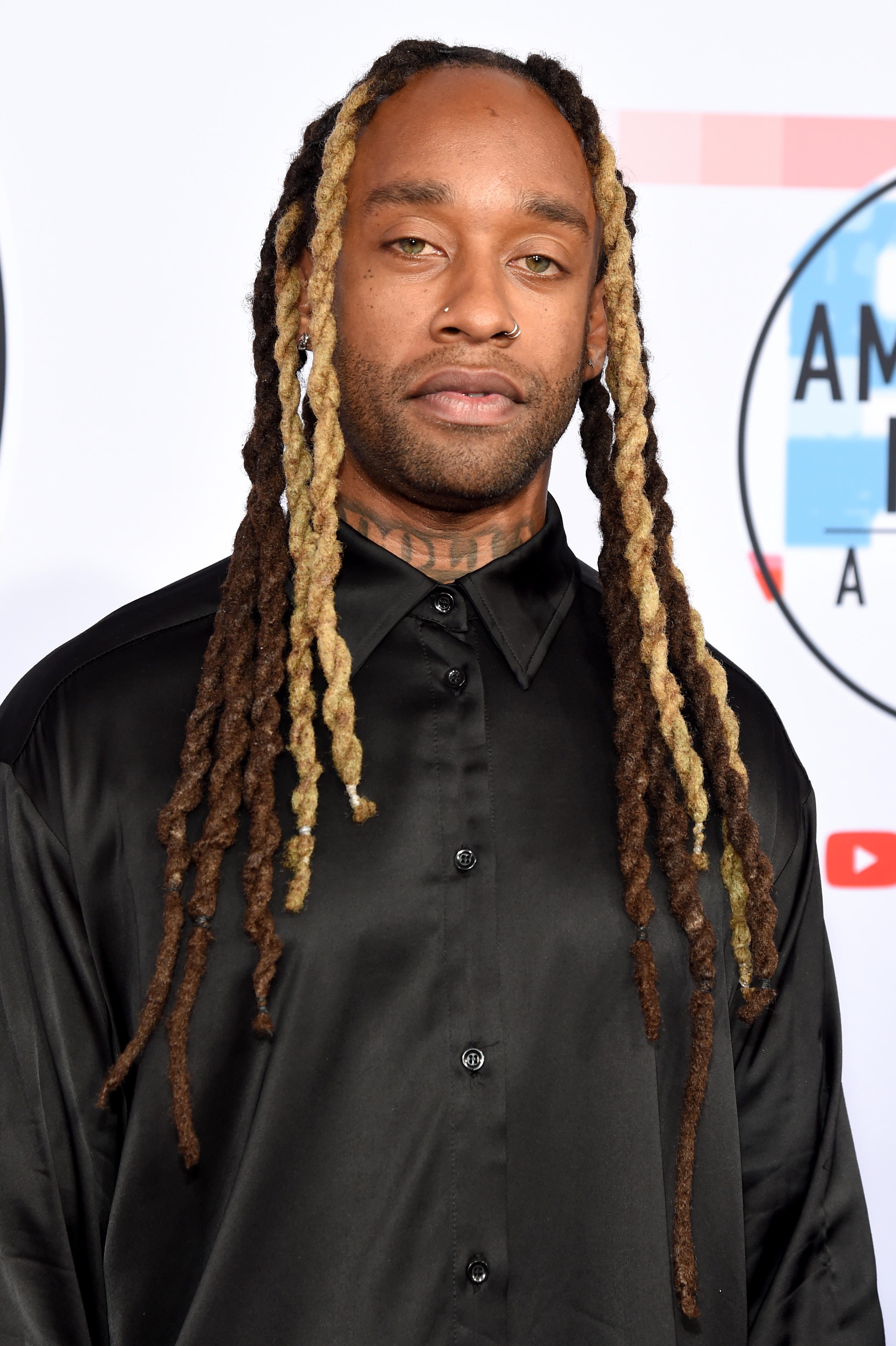 2018 American Music Awards - Red Carpet