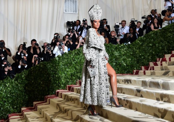 RIHANNA AT THE MET GALA, 2018