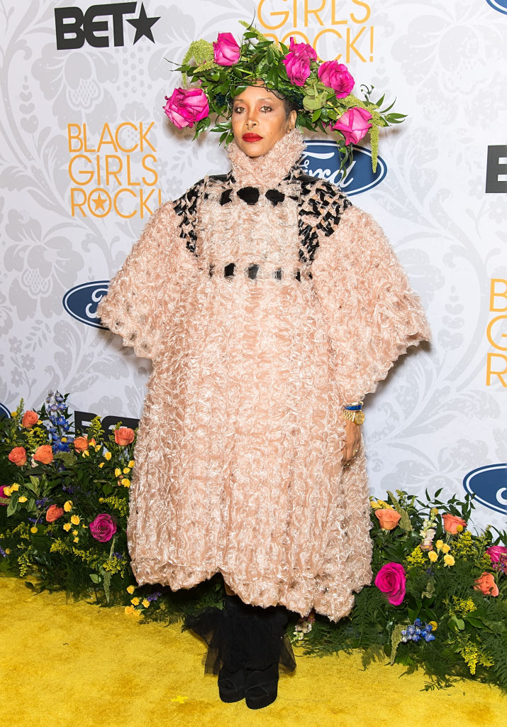 ERYKAH BADU