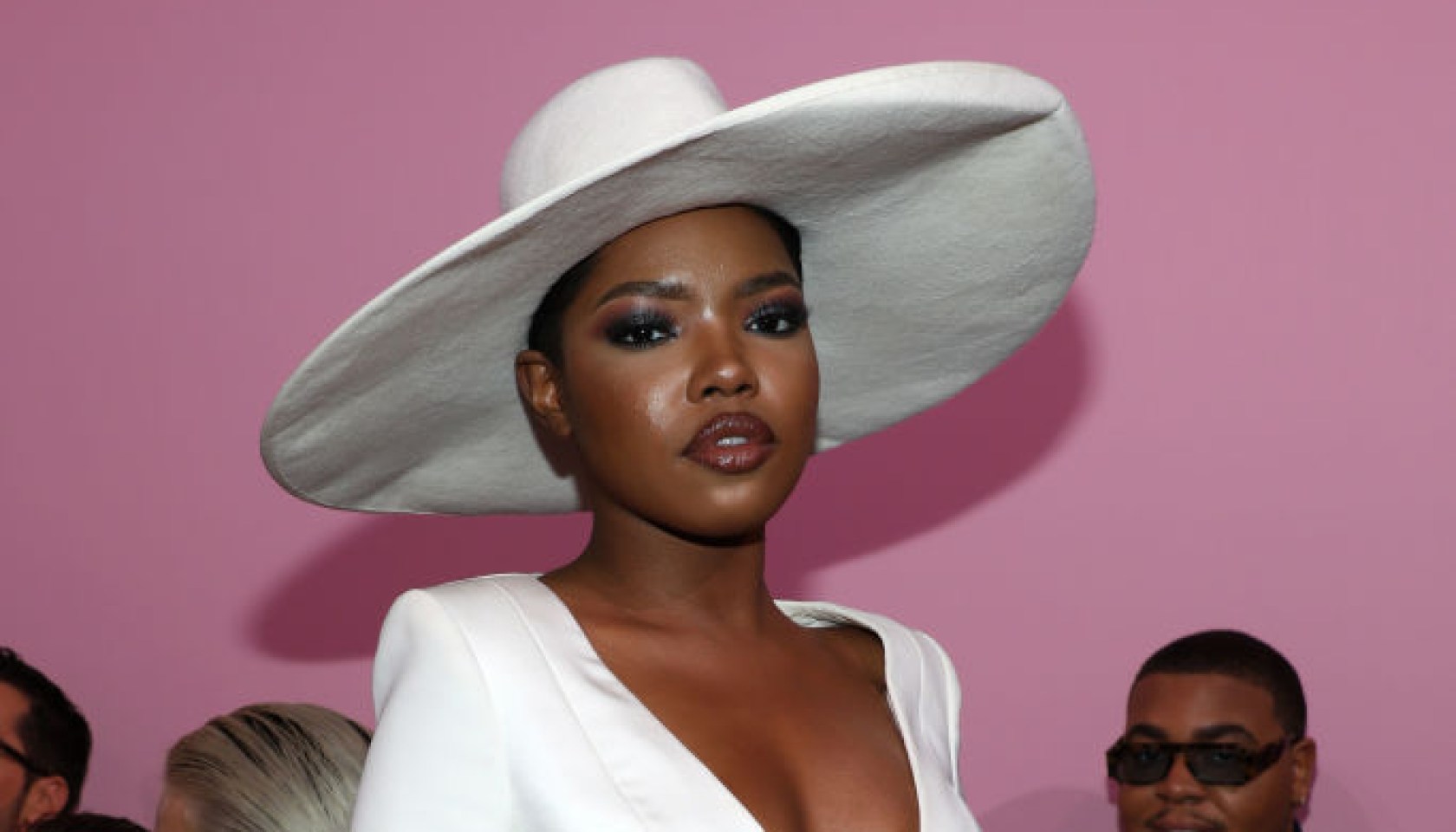 Ralph & Russo : Front Row - Paris Fashion Week - Womenswear Spring Summer 2020