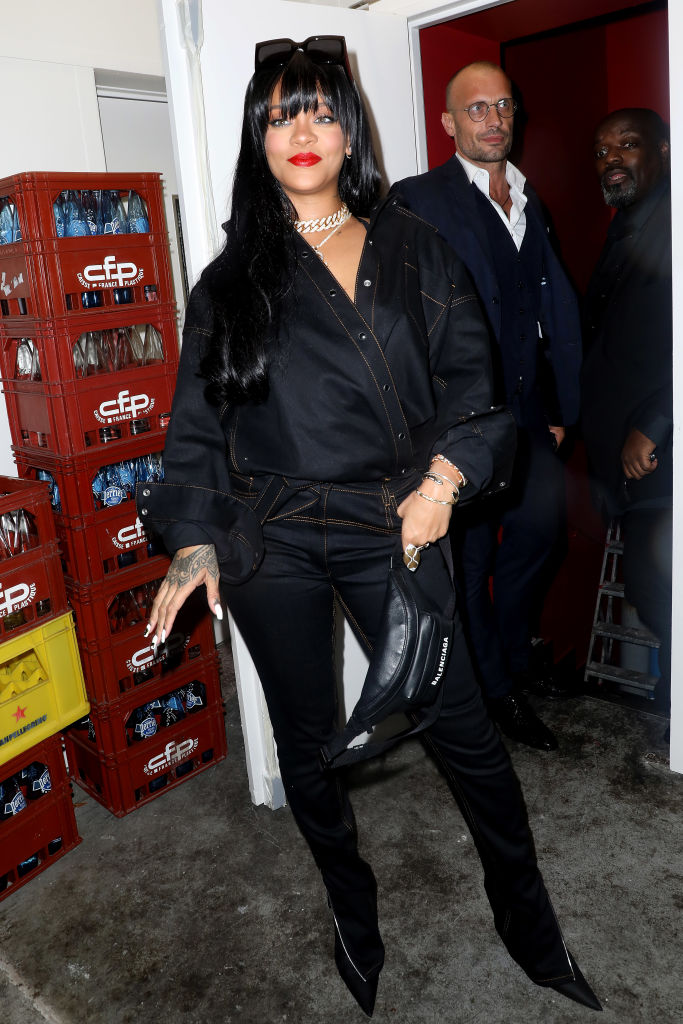 Celebrity Sightings : Paris Fashion Week - Womenswear Spring Summer 2020 : Day Four