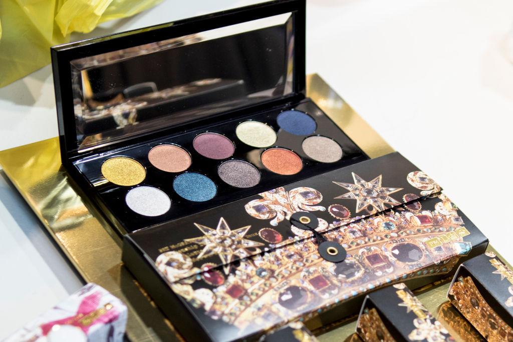PAT MCGRATH LABS 'MOTHERSHIP IV: DECADENCE EYE PALETTE' [2015]