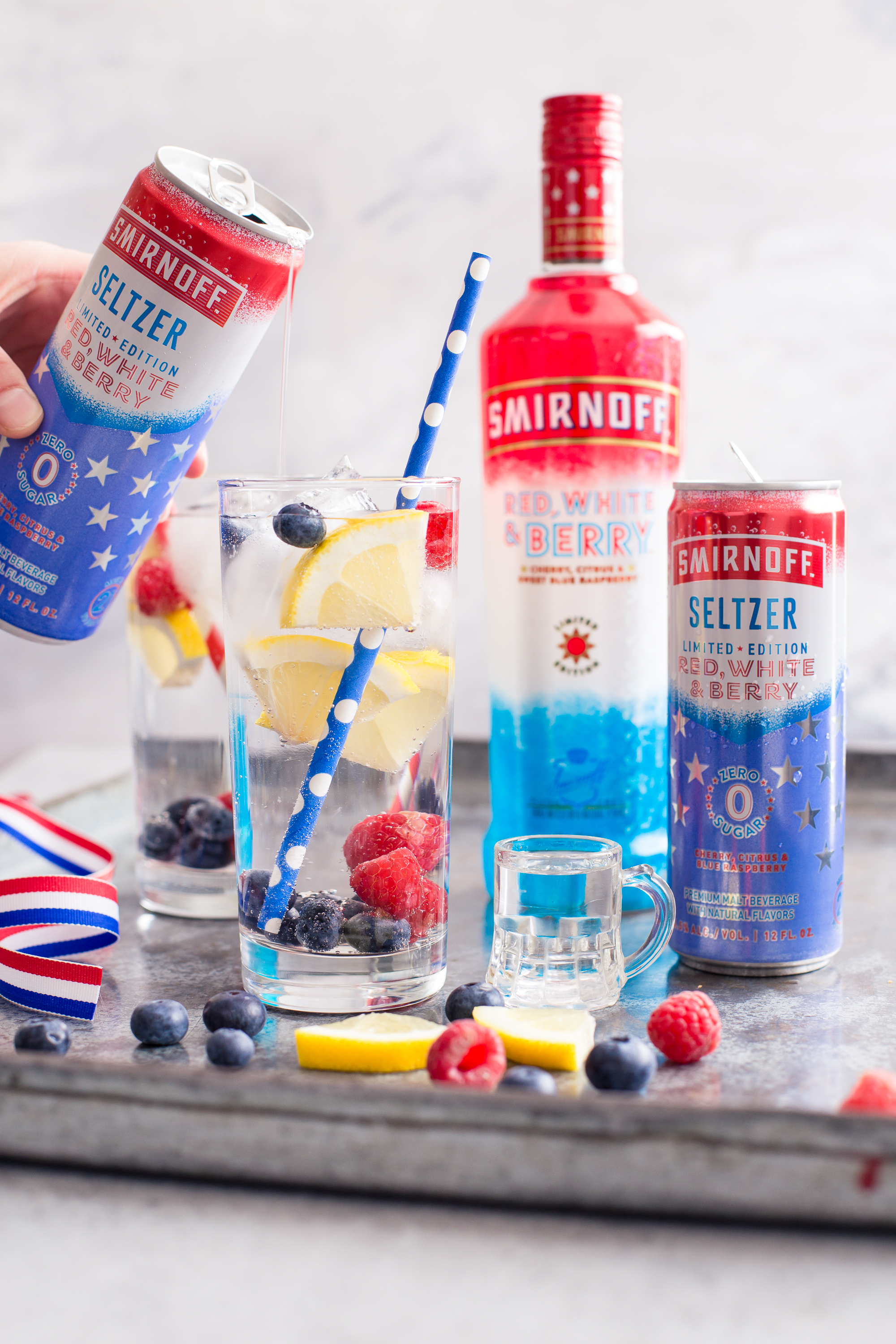 Hard Smirnoff Seltzer Red, White & Berry