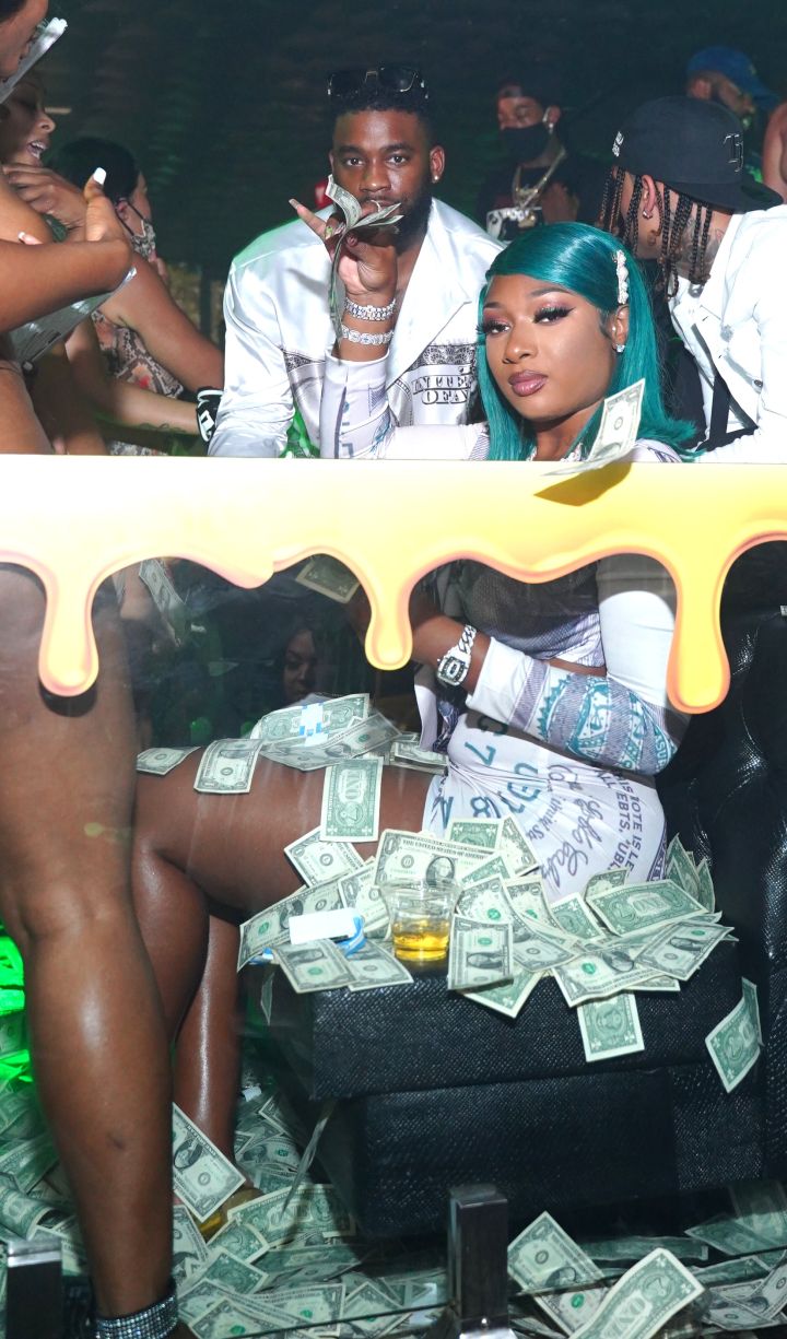 Allure Monday Nights