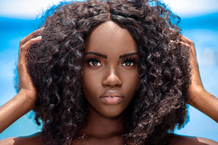 Tropical Beach Black Curly Queen