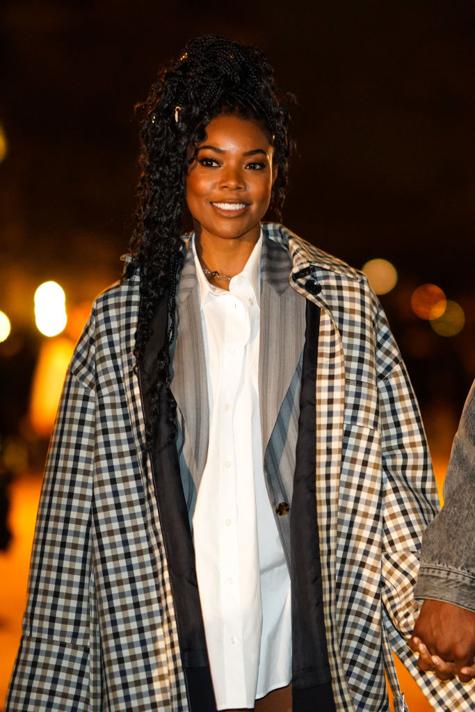 Street Style - Paris Fashion Week - Menswear F/W 2020-2021 : Day Six