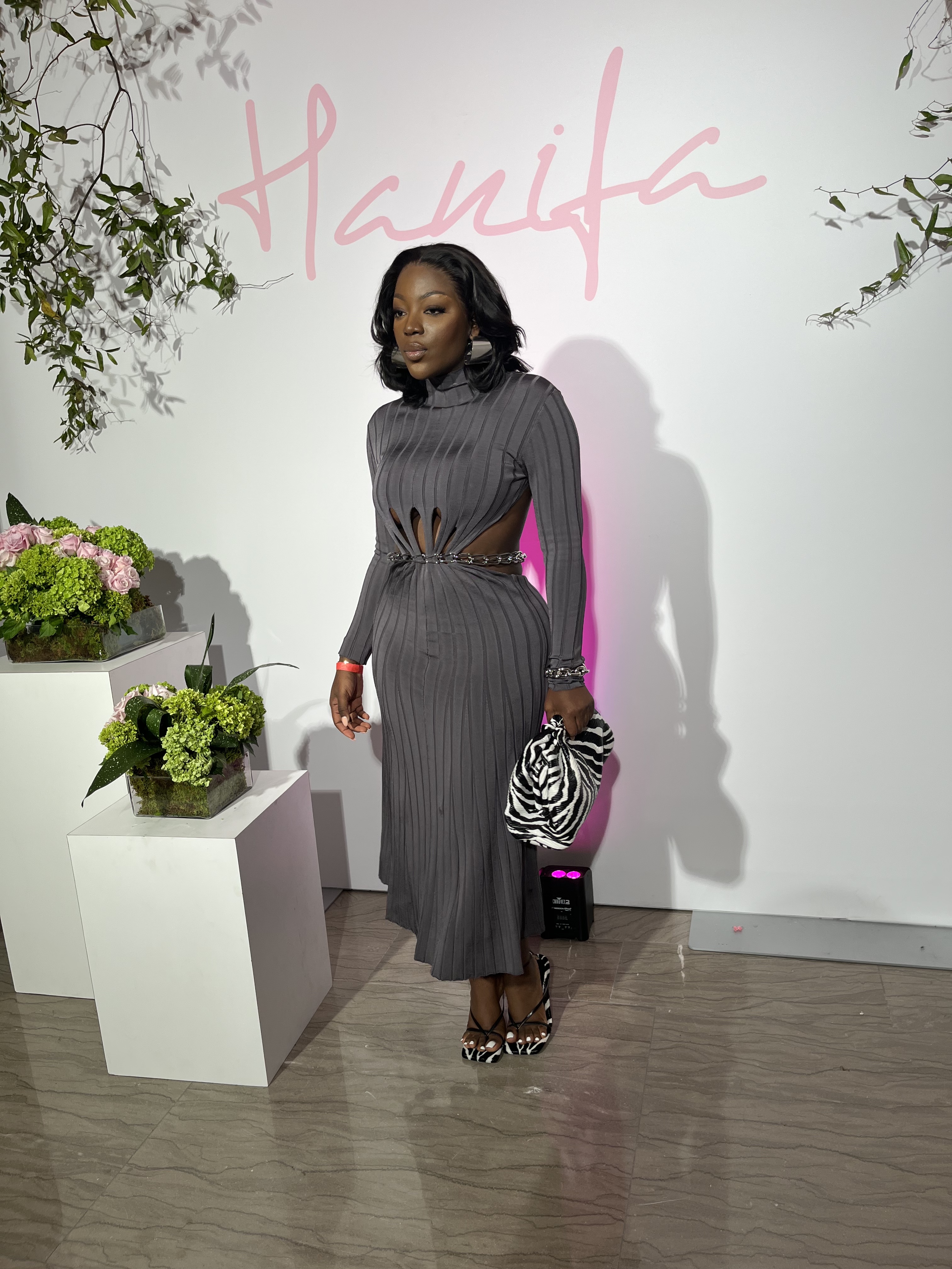 Hanifah Fashion Show Street Style