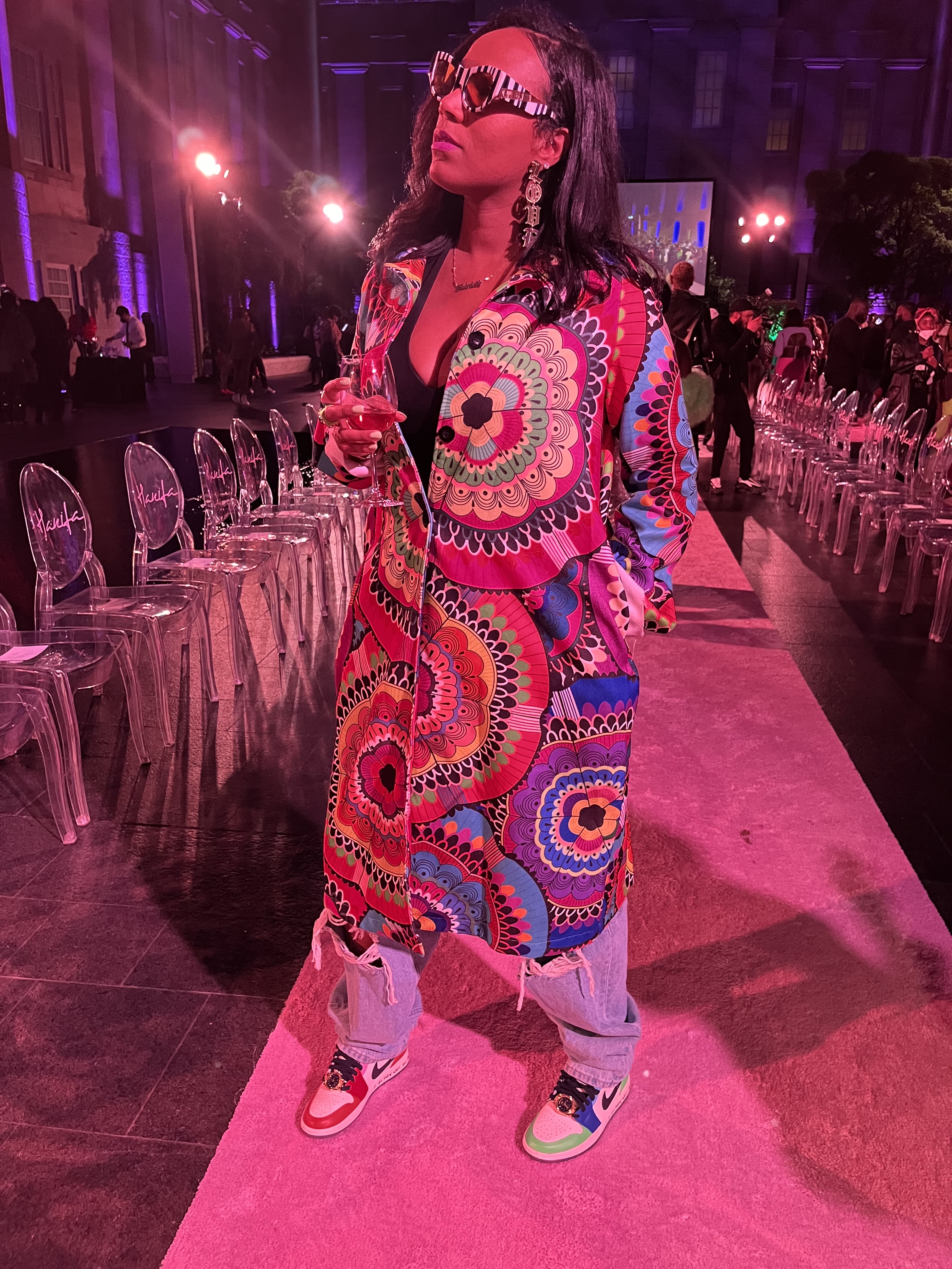 Hanifah Fashion Show Street Style