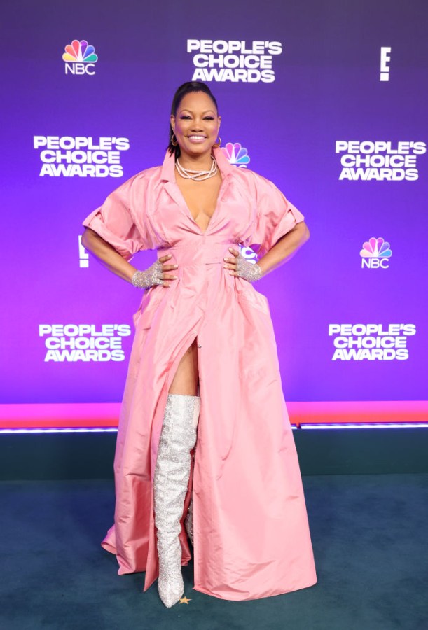 2021 E! People's Choice Awards - Arrivals