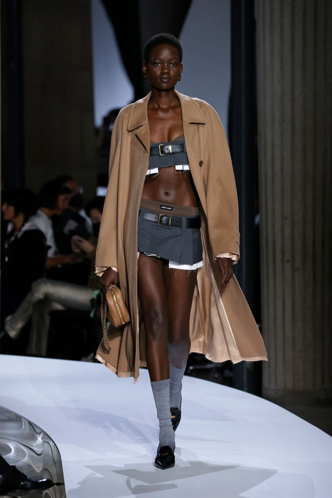 Miu Miu : Runway - Paris Fashion Week - Womenswear Spring Summer 2022