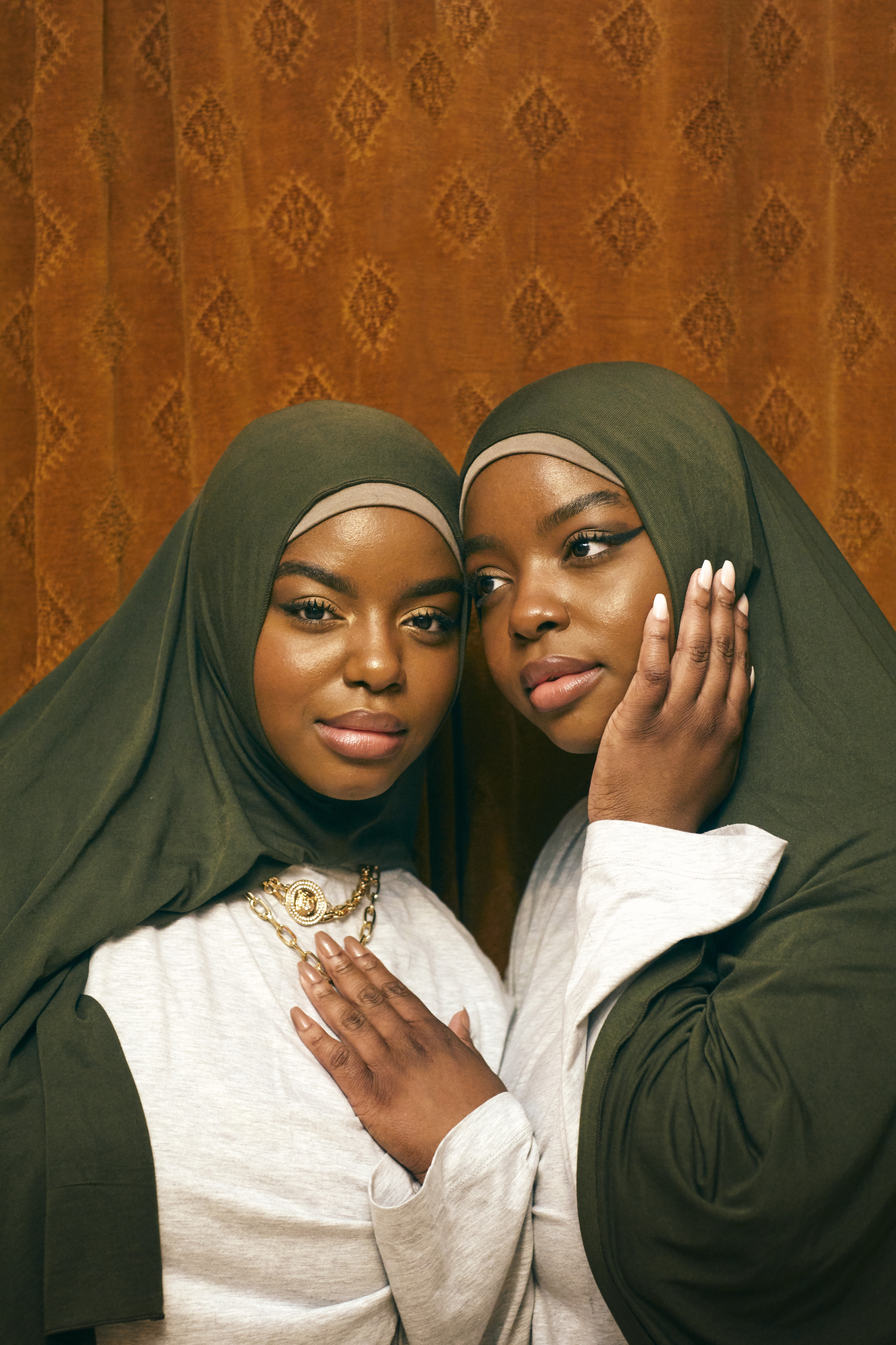 Aint Afraid Twins