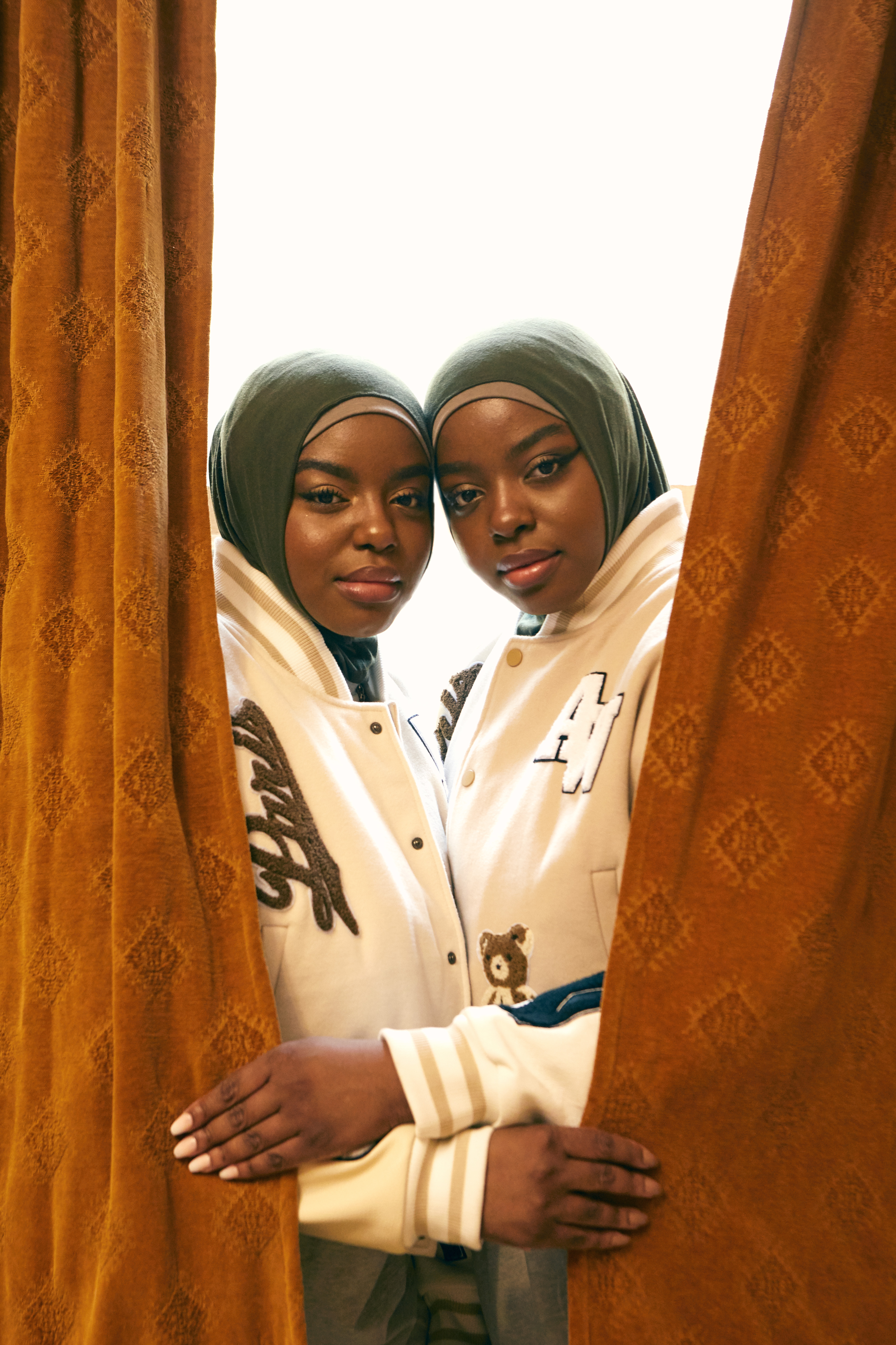 Aint Afraid Twins